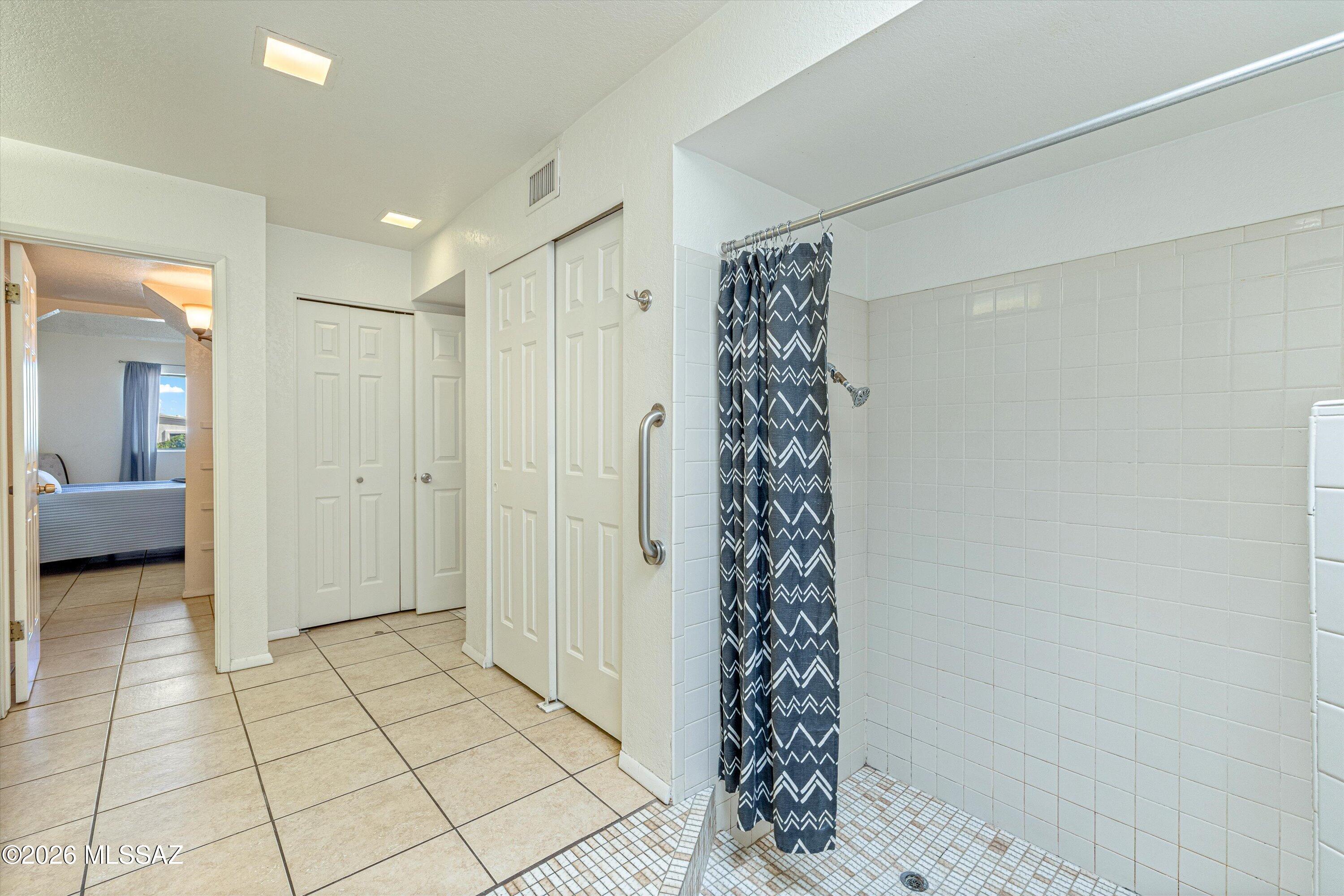 Centre Court Townhomes (1-106) - Residential