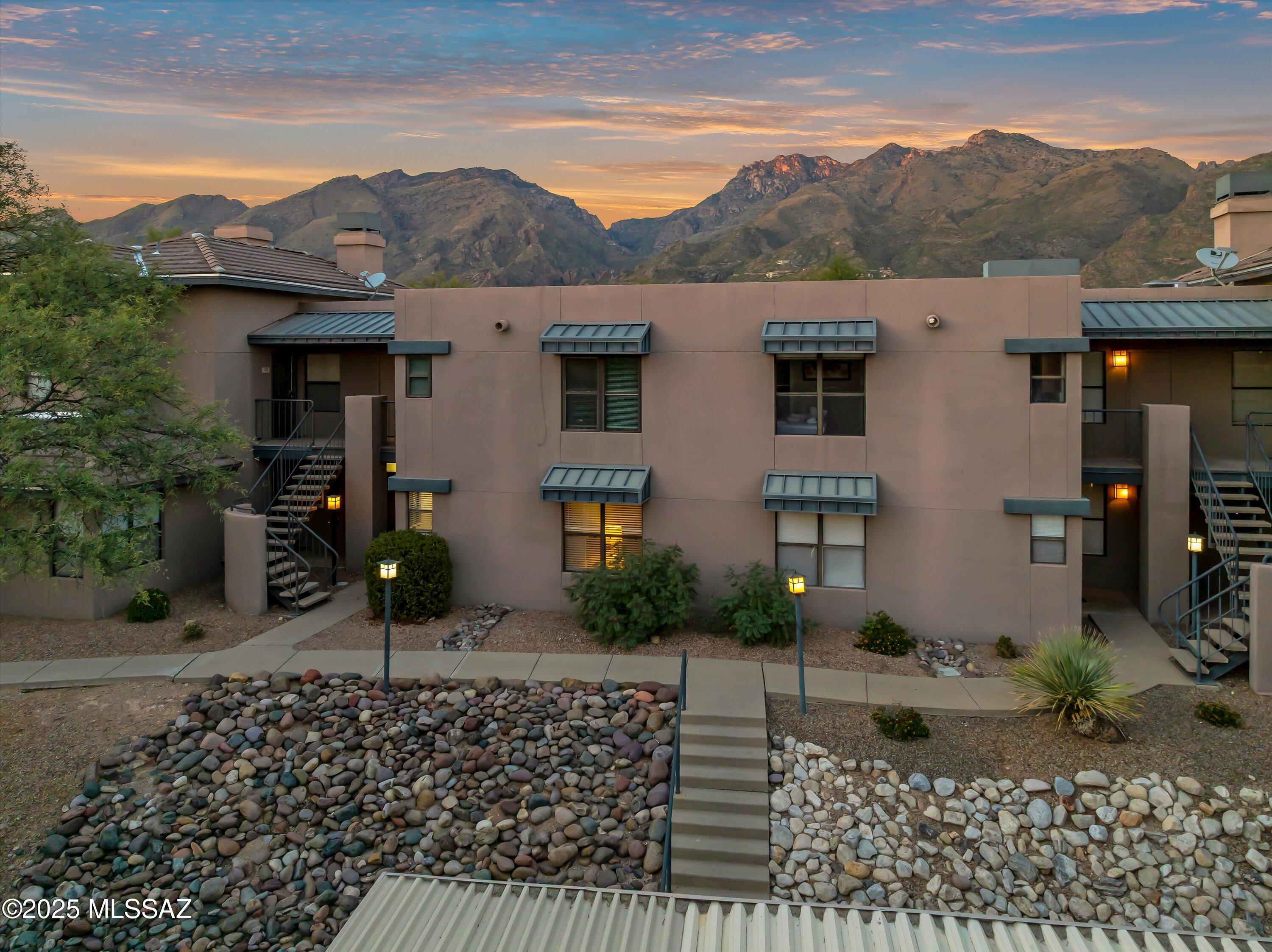 Greens at Ventana Canyon - Residential