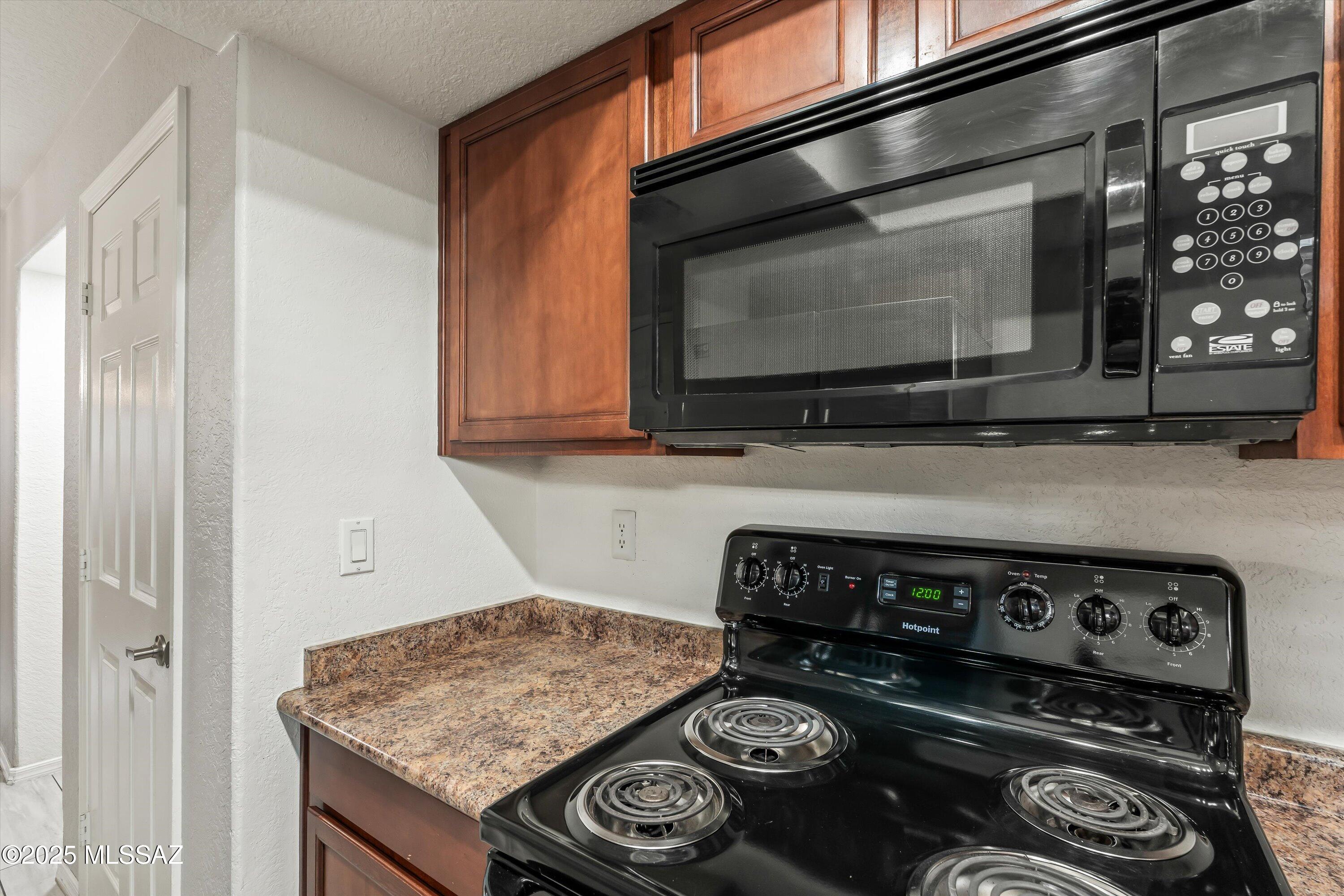 Greens at Ventana Canyon - Residential