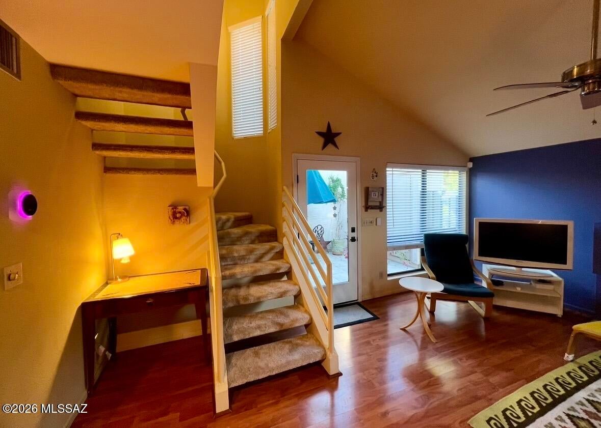 Coronado Place Condominiums II (Units 37-158) - Residential Lease
