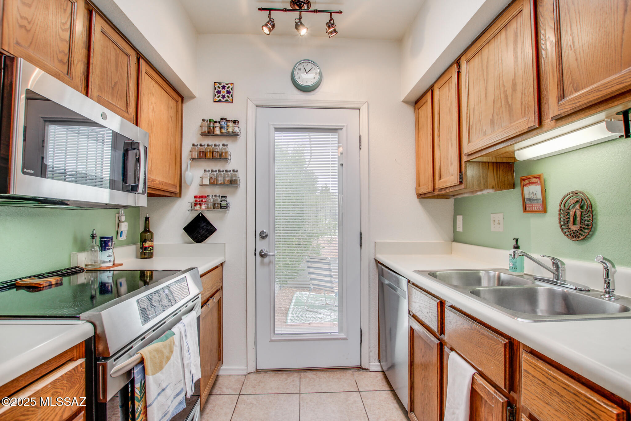 Rancho Sahuaro (1-33) - Residential
