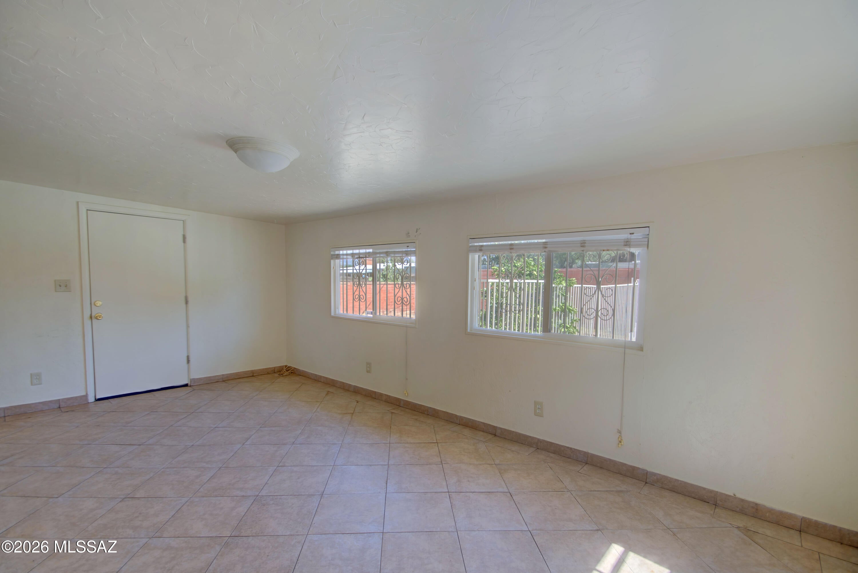 Longview Estates (194-470) - Residential