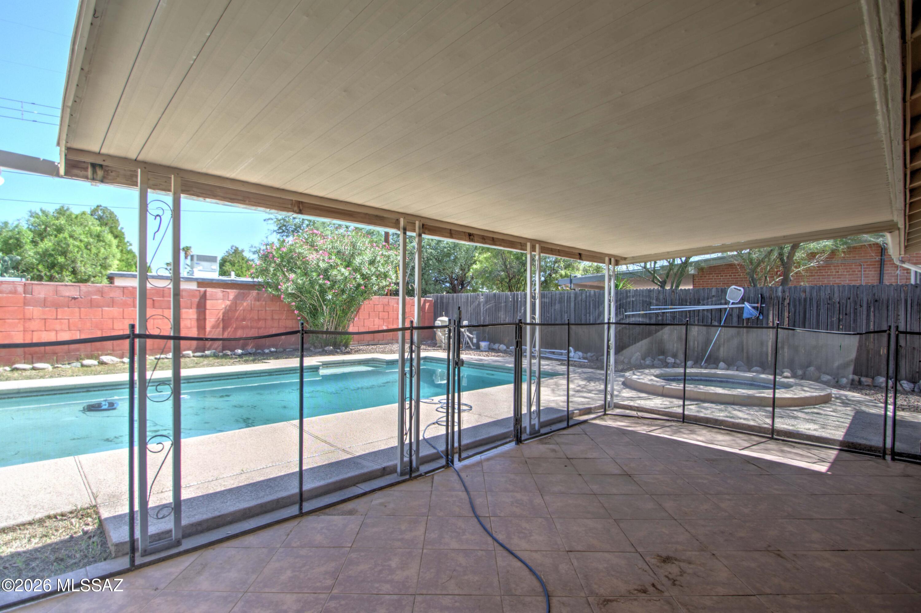 Longview Estates (194-470) - Residential