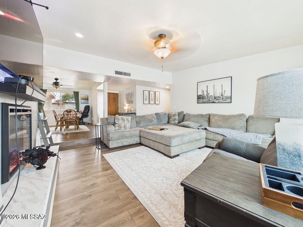 Braewood Terrace (108-182) - Residential