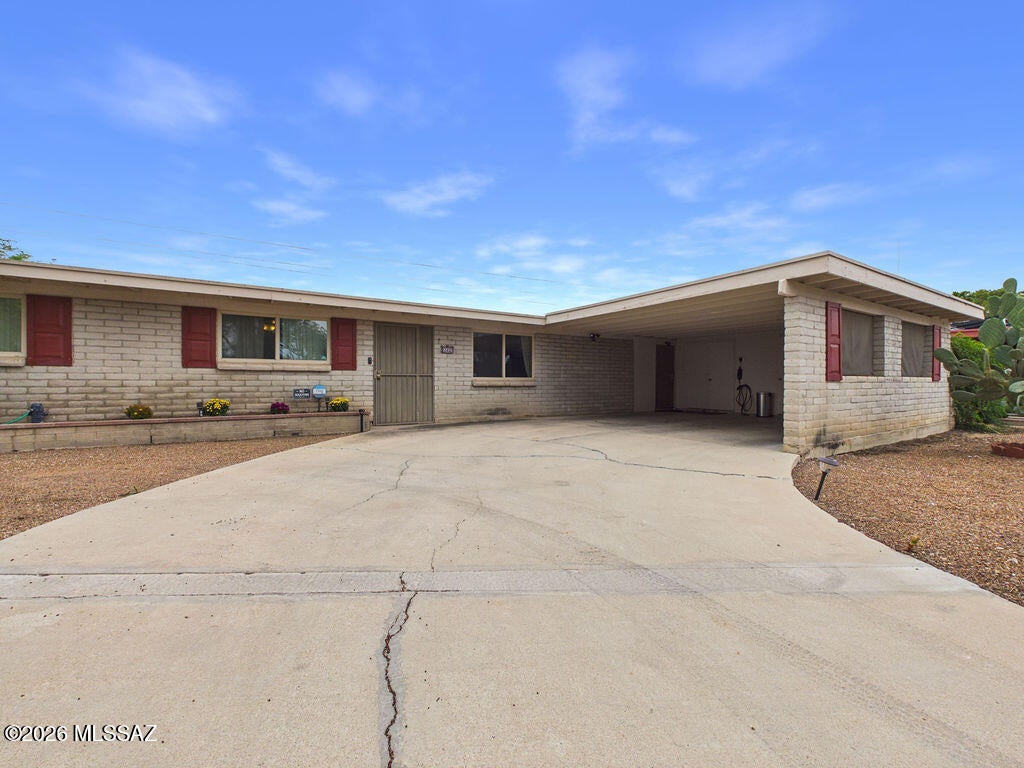 Braewood Terrace (108-182) - Residential