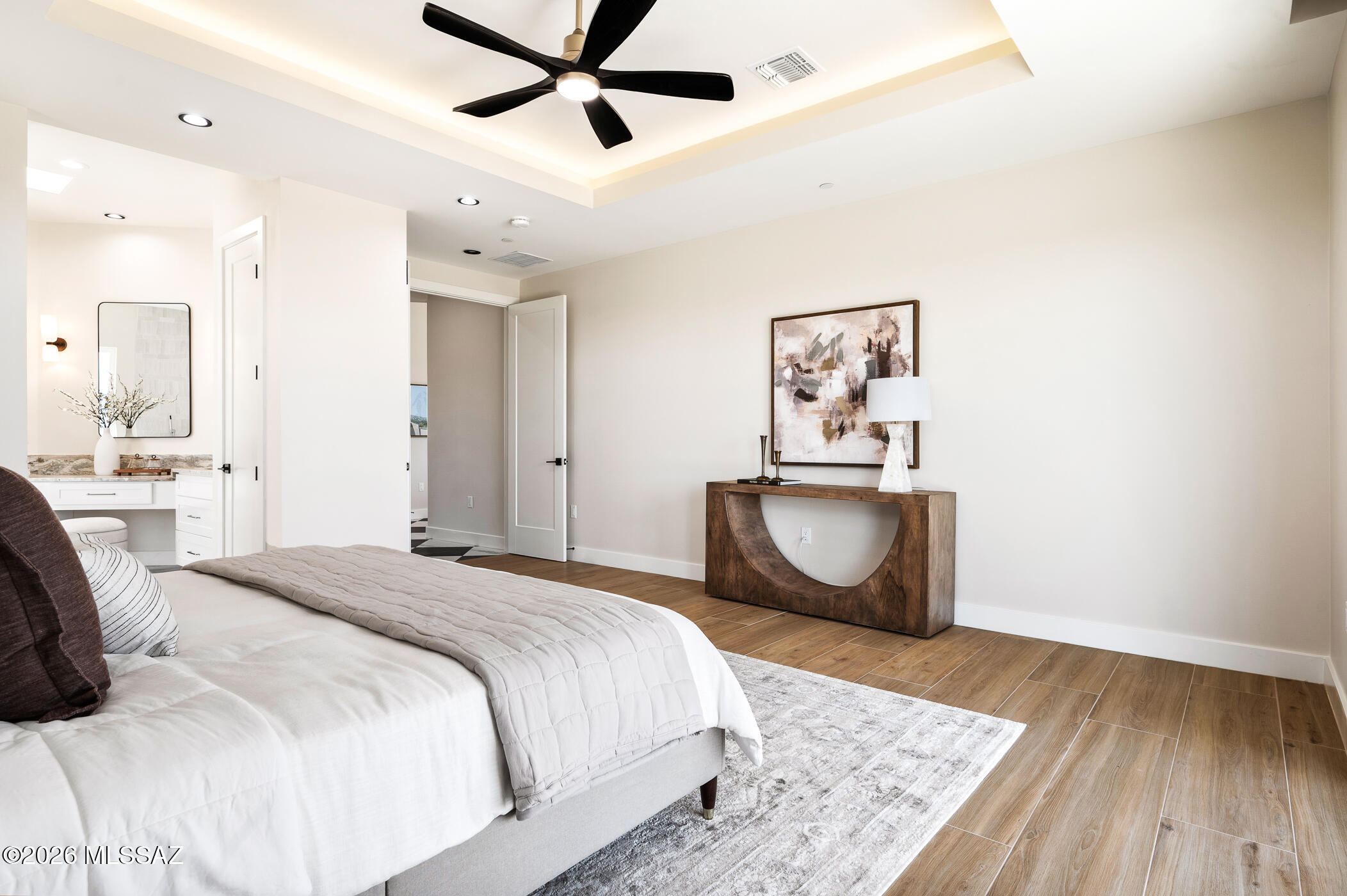 Las Rocas - Residential