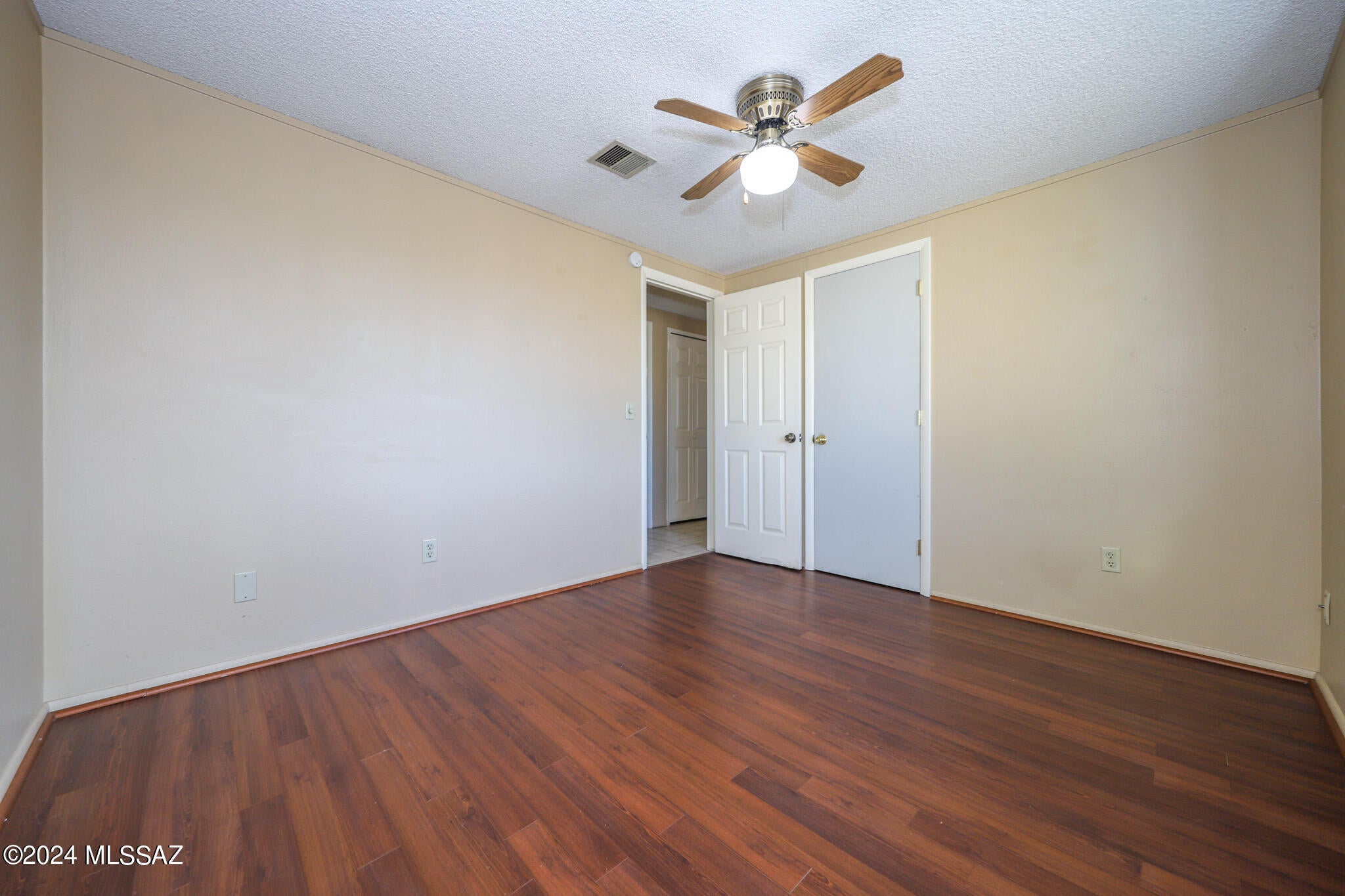 Solano Estates Unit 4 (1-98) - Residential Lease