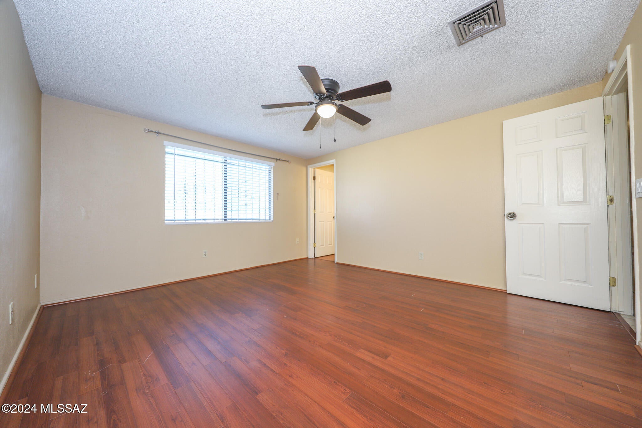 Solano Estates Unit 4 (1-98) - Residential Lease