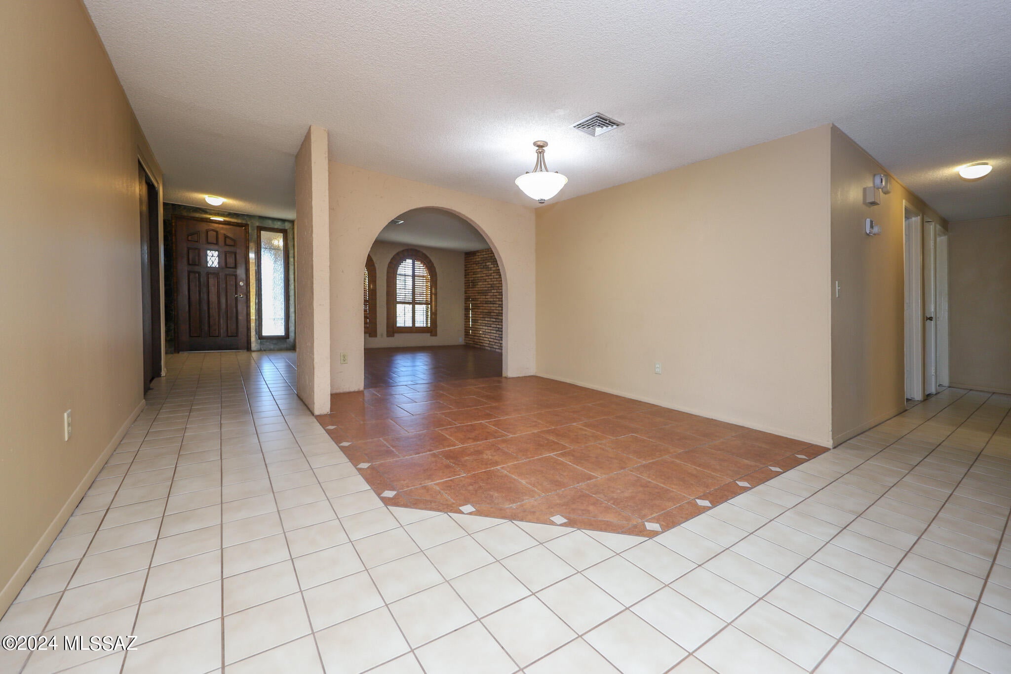 Solano Estates Unit 4 (1-98) - Residential Lease
