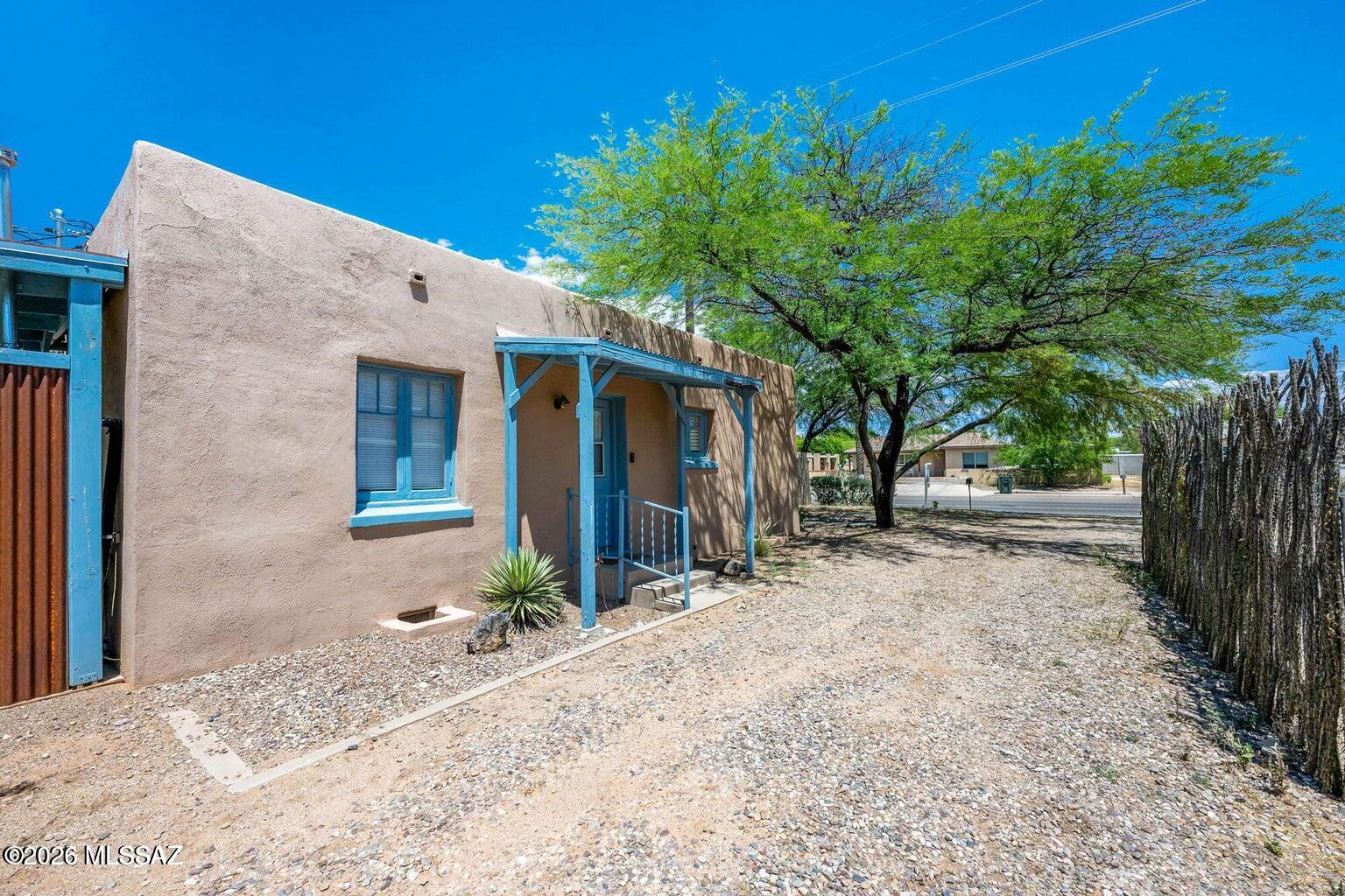 Catalina Poultry Acres NO 2 - Residential Lease