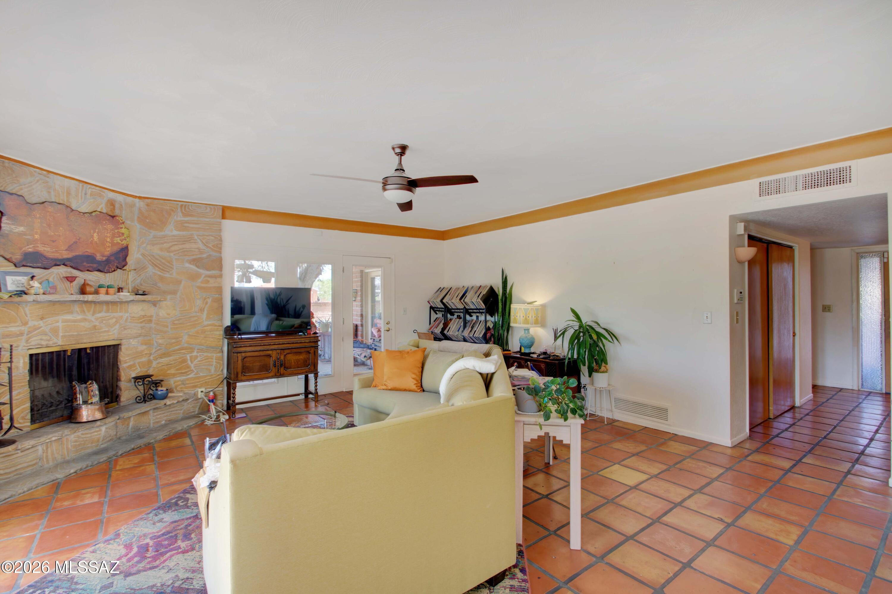 Catalina Heights - Residential