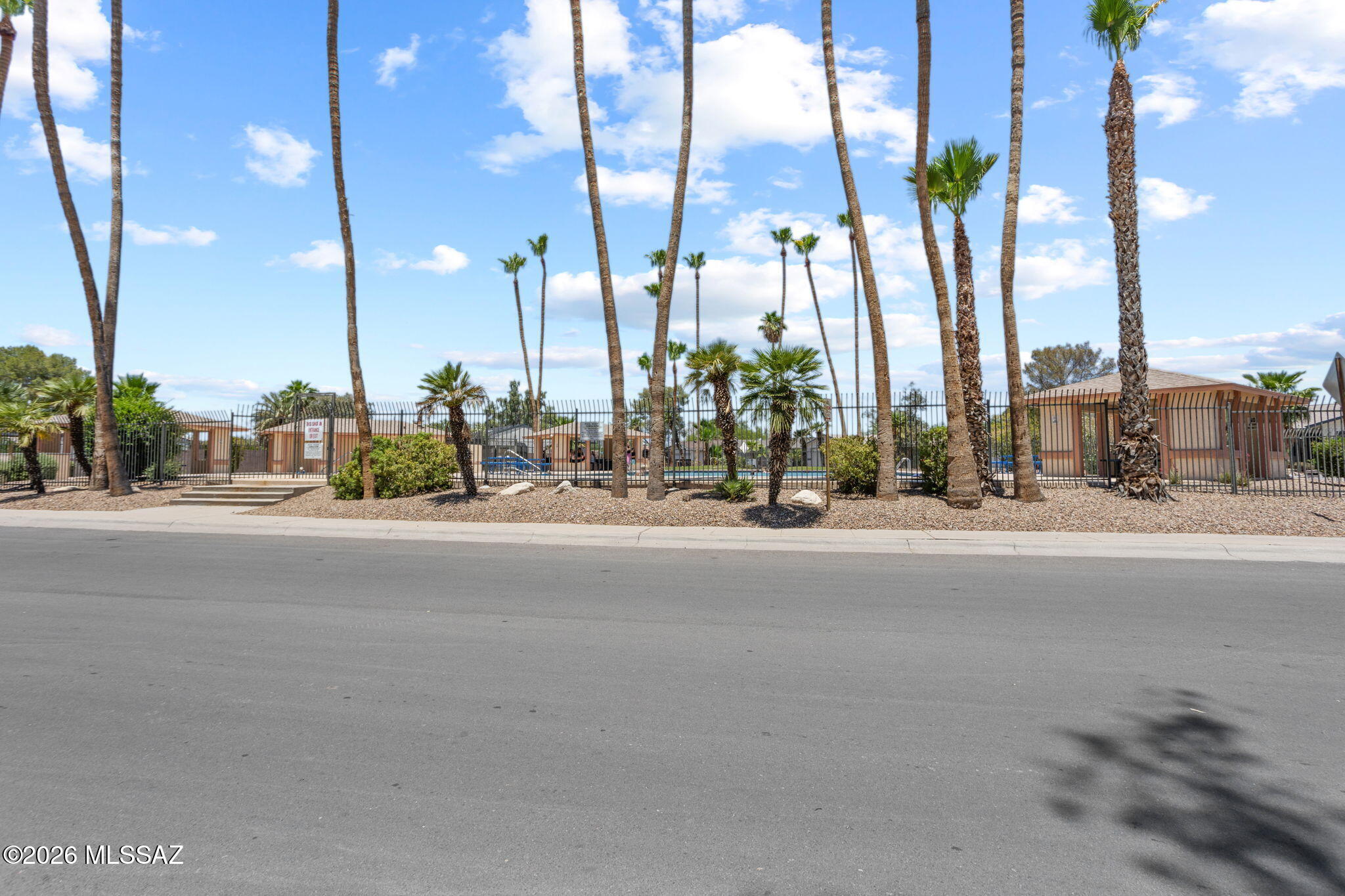 Meadowbrook (57-114) - Residential