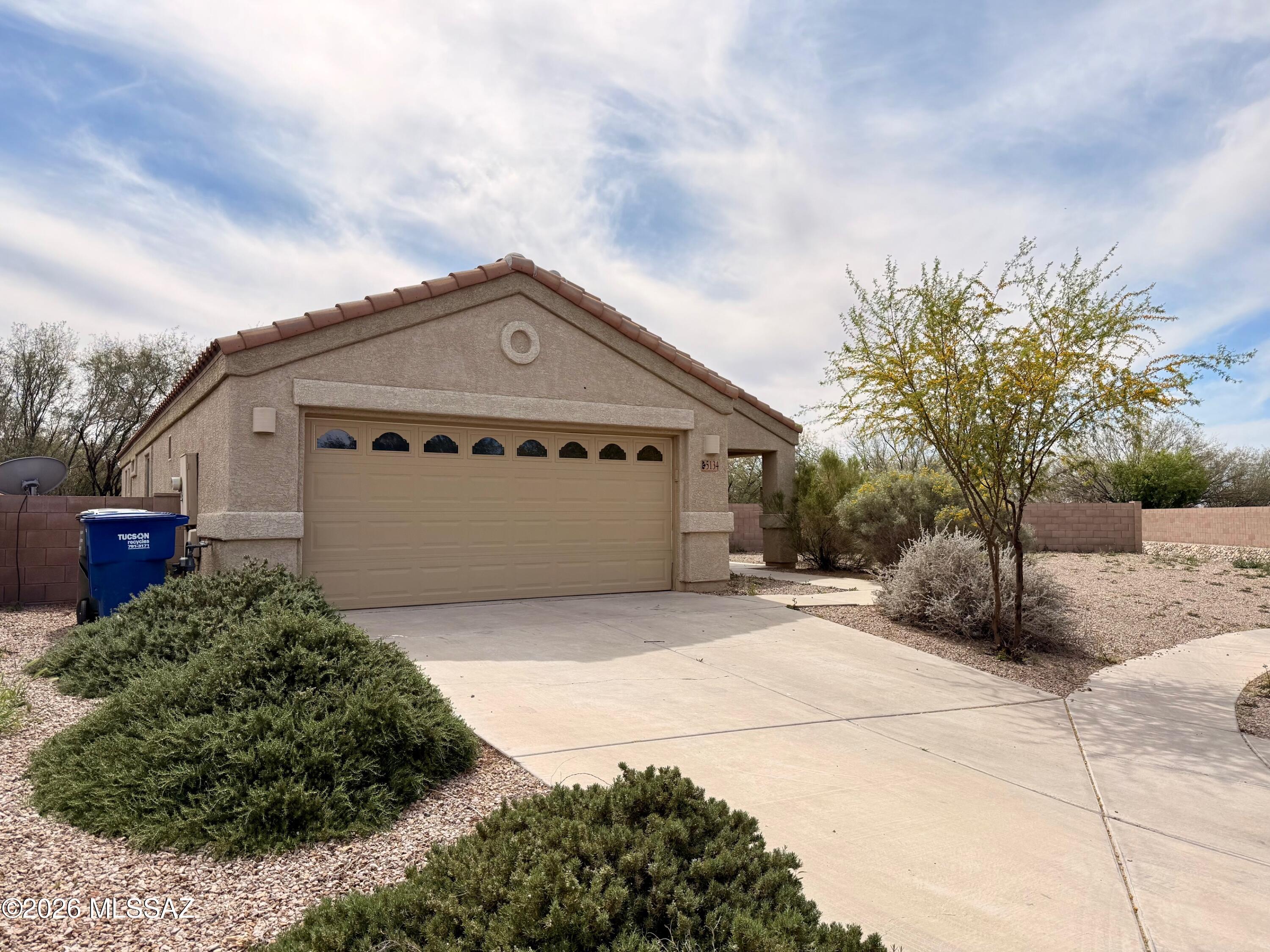 Empire Vista (1-153) - Residential