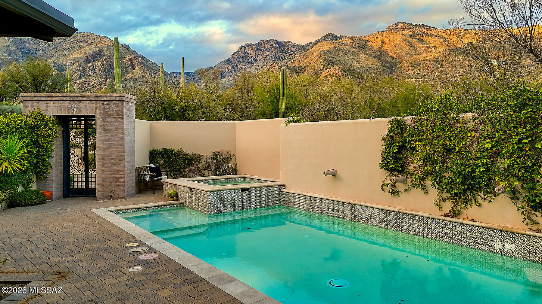 The Ridge At Ventana Canyon (45-63) - Residential