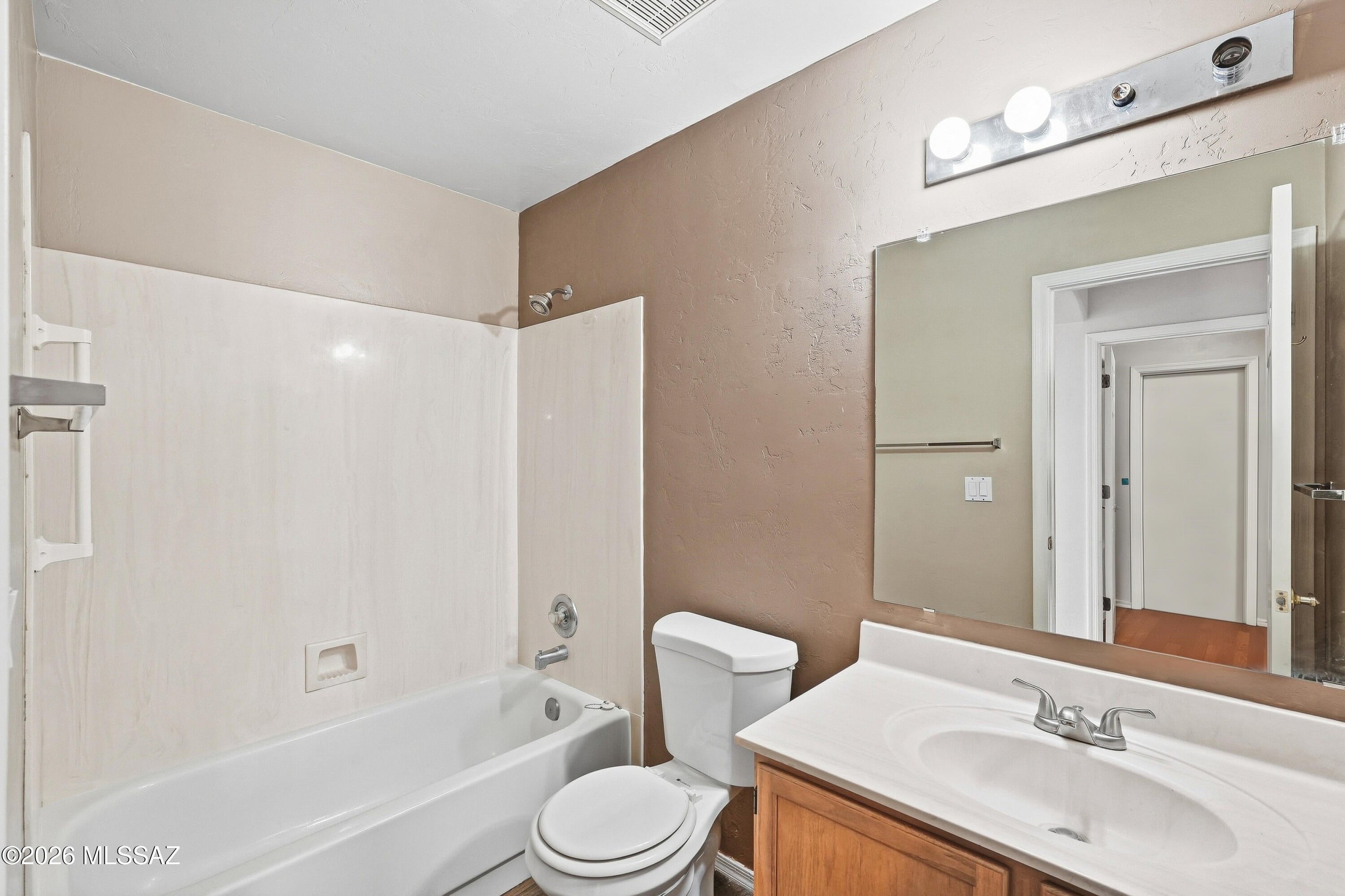 Hills On La Canada (The) - Residential Lease