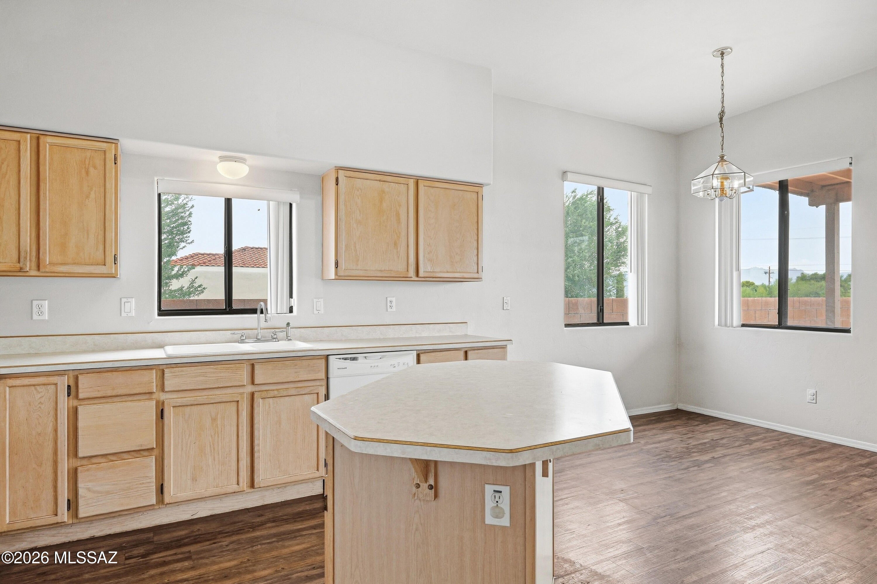 Hills On La Canada (The) - Residential Lease