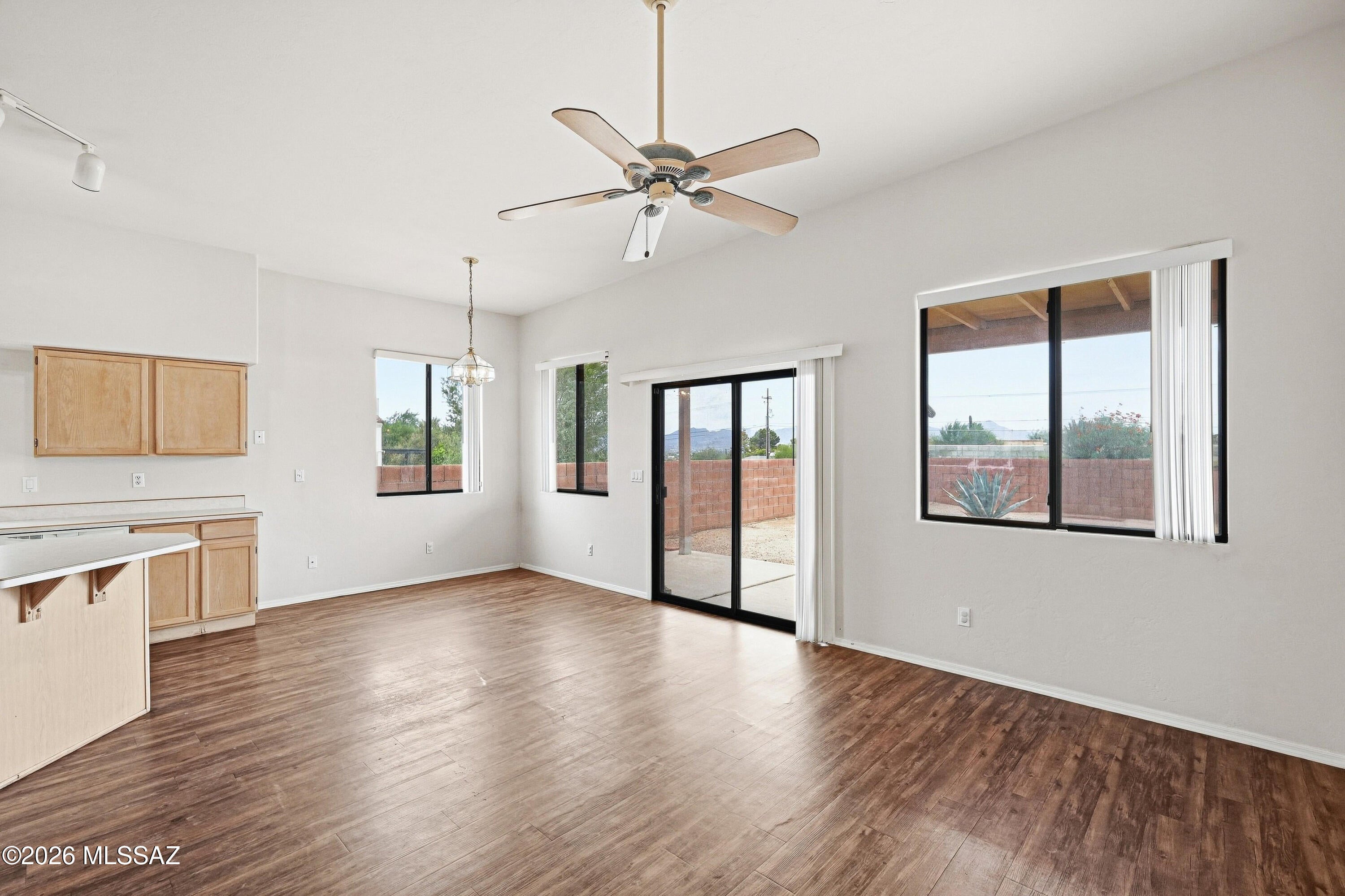 Hills On La Canada (The) - Residential Lease