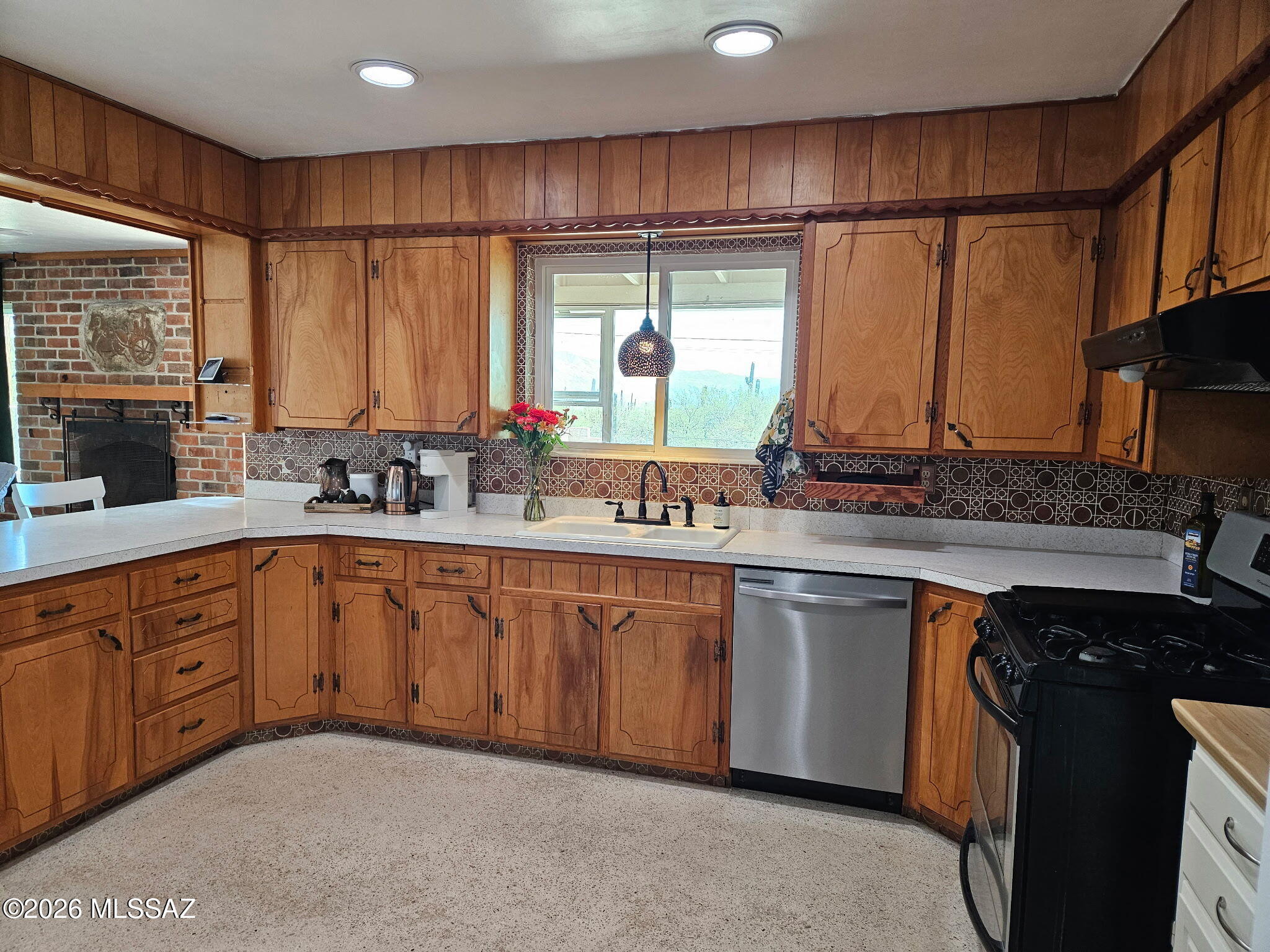 Teresa Terrace (1-28) - Residential