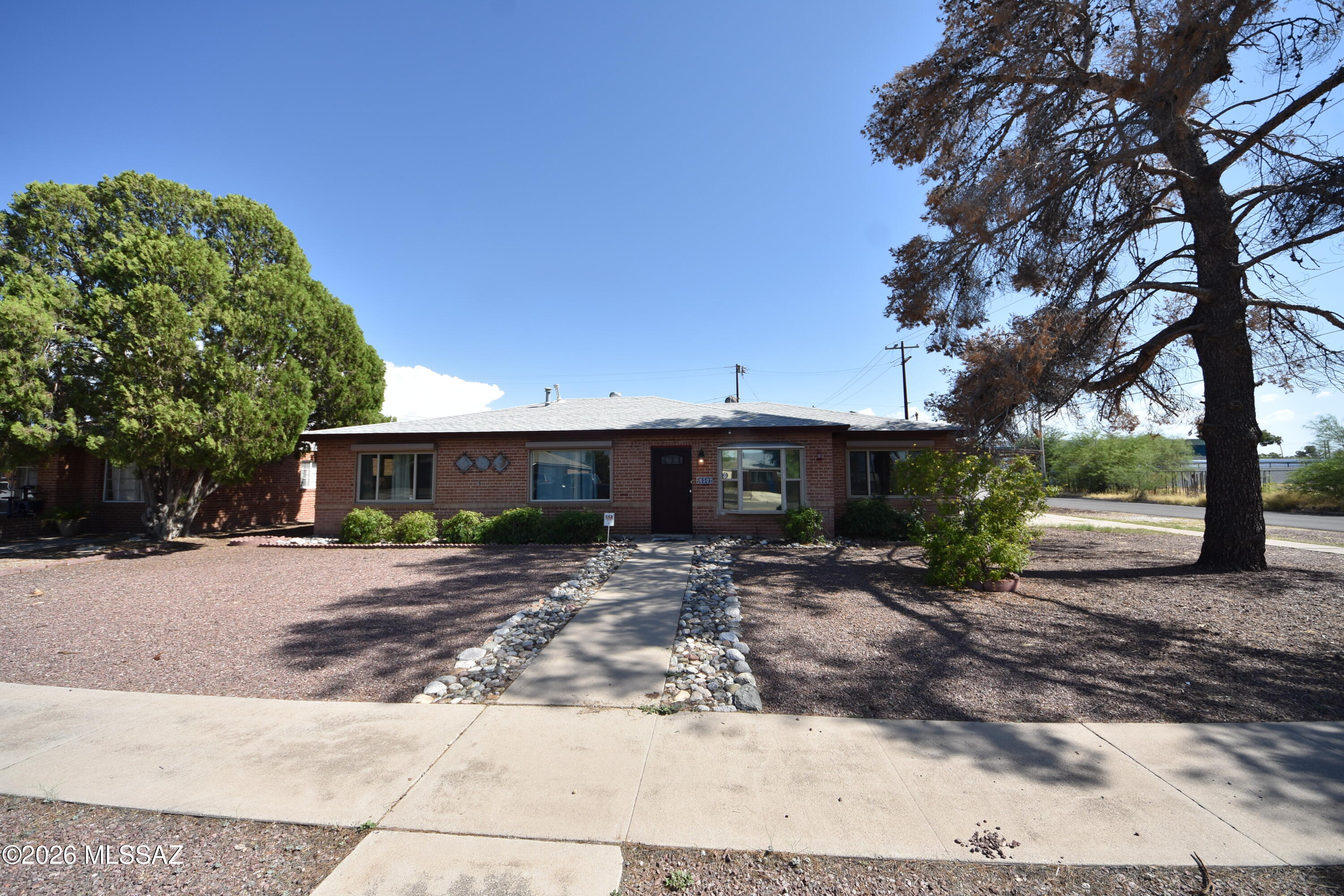 Manana Vista Blks (16-20) - Residential Lease