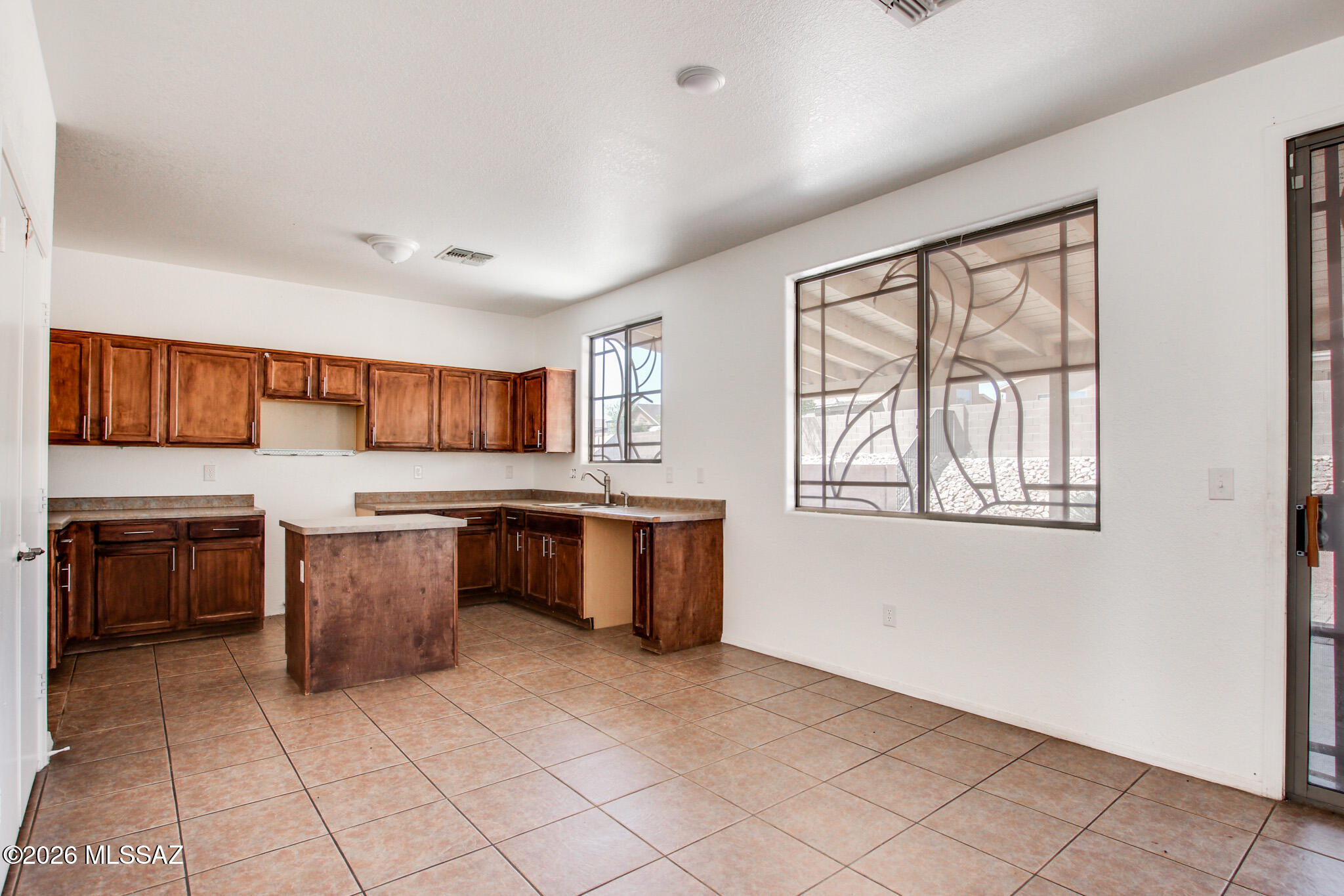 Presidio Vista (1-36, 118-181) - Residential