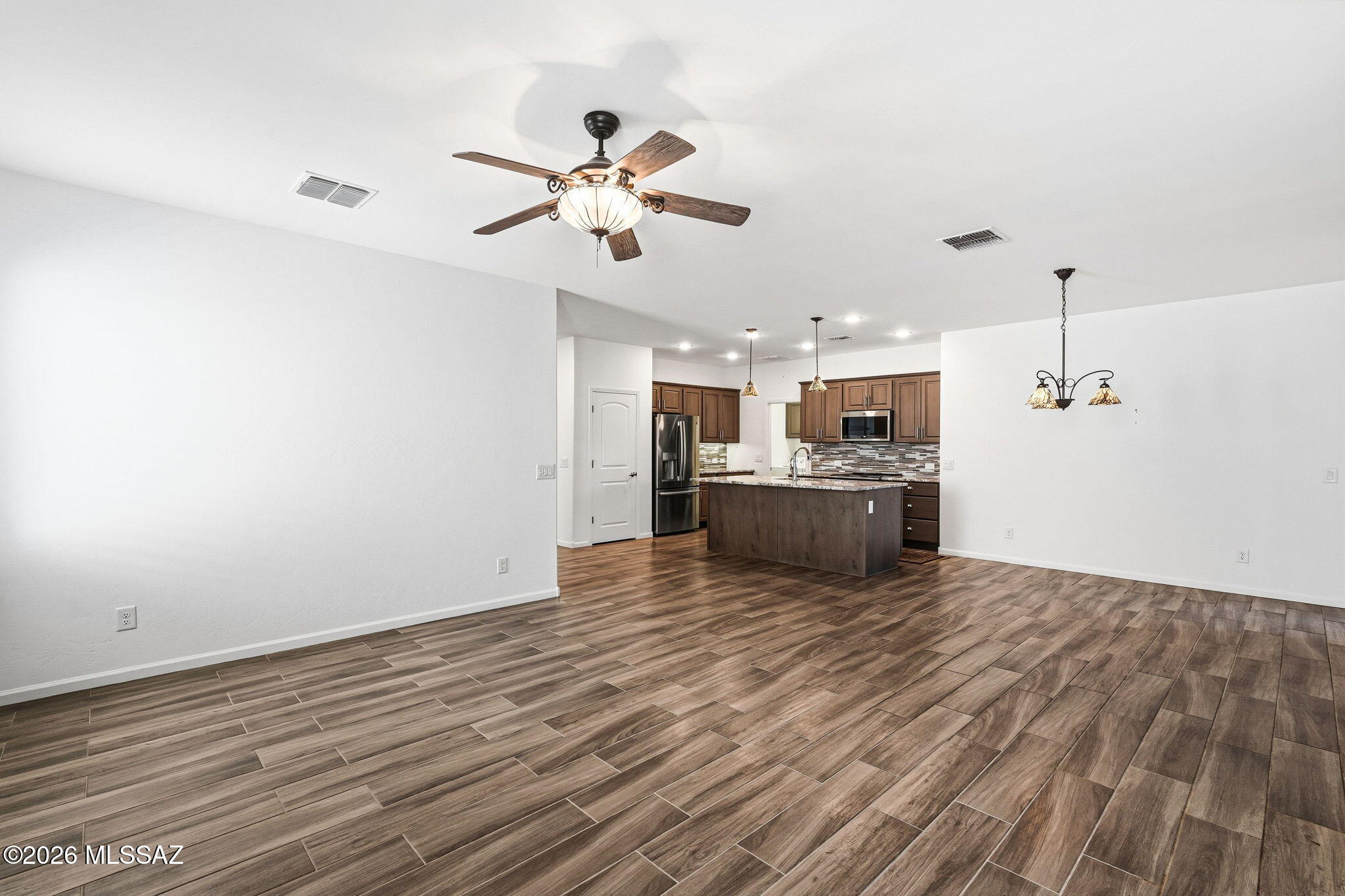 Quail Creek II Unit 33B SQ20161810746 - Residential