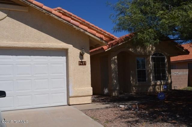 Sonrisa (1-121) - Residential Lease
