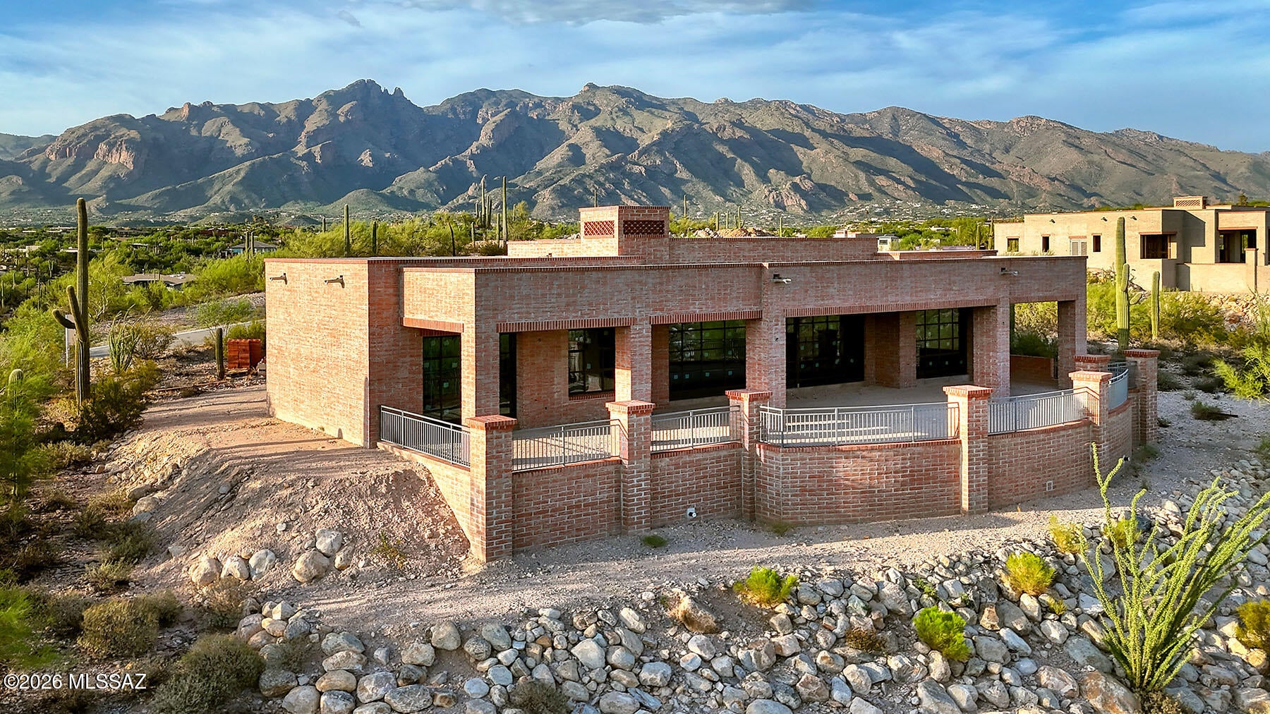 Quintana in the Catalina Foothills - Residential
