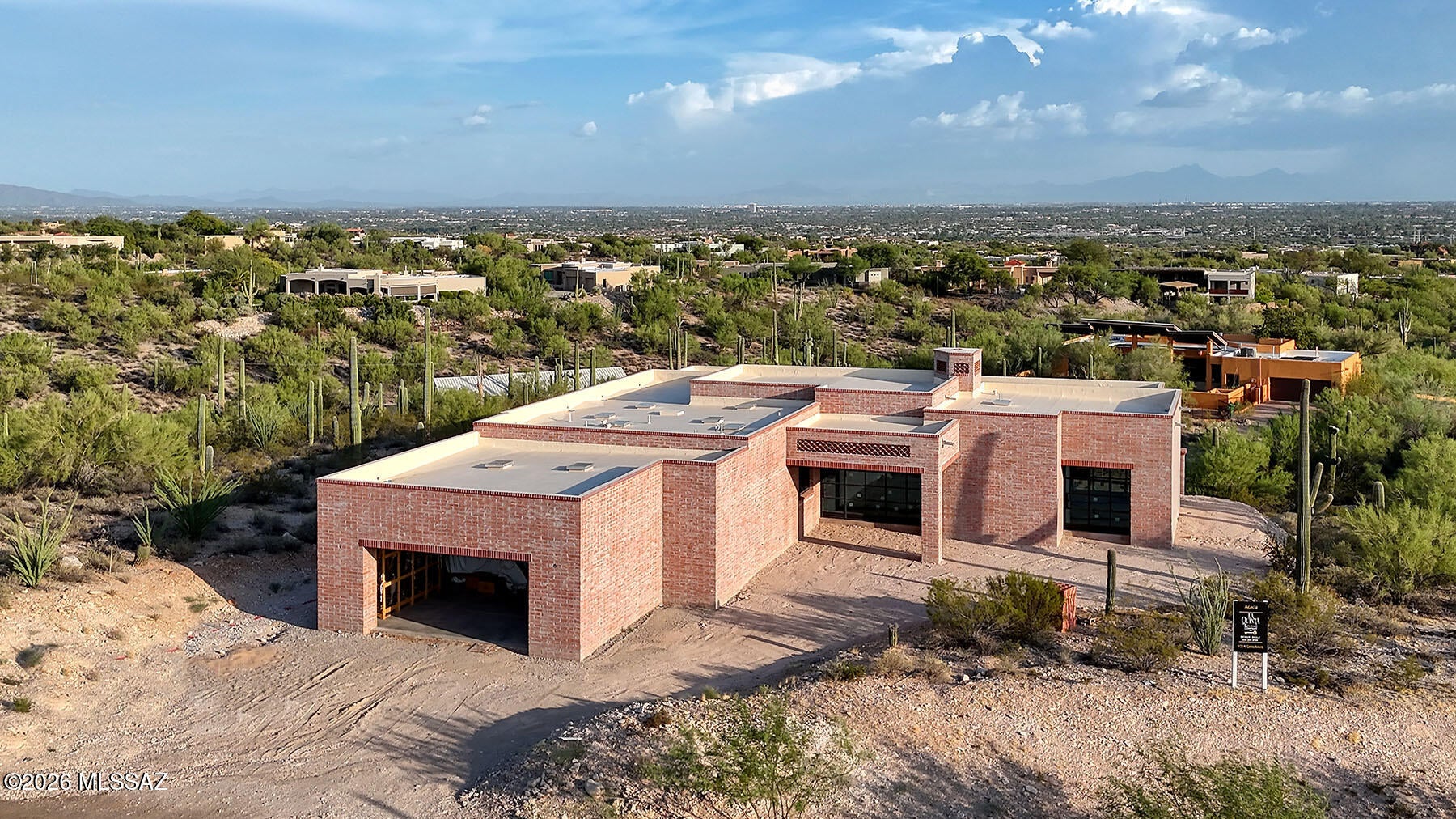Quintana in the Catalina Foothills - Residential