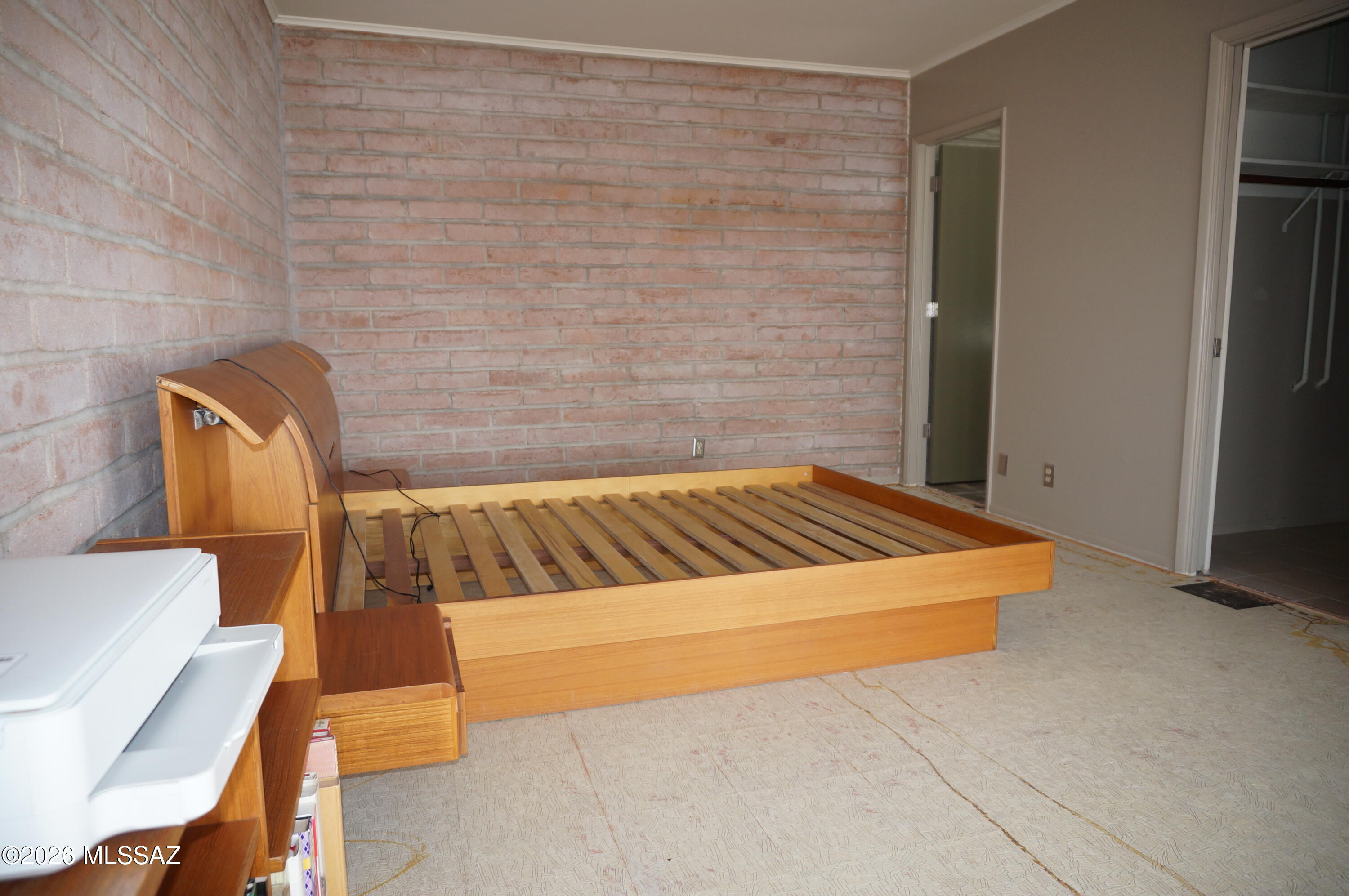 Las Lomitas (1) - Residential