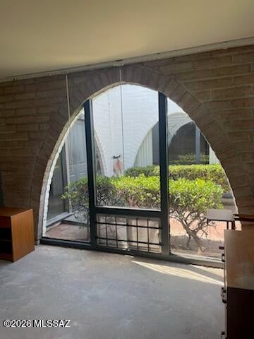 Las Lomitas (1) - Residential