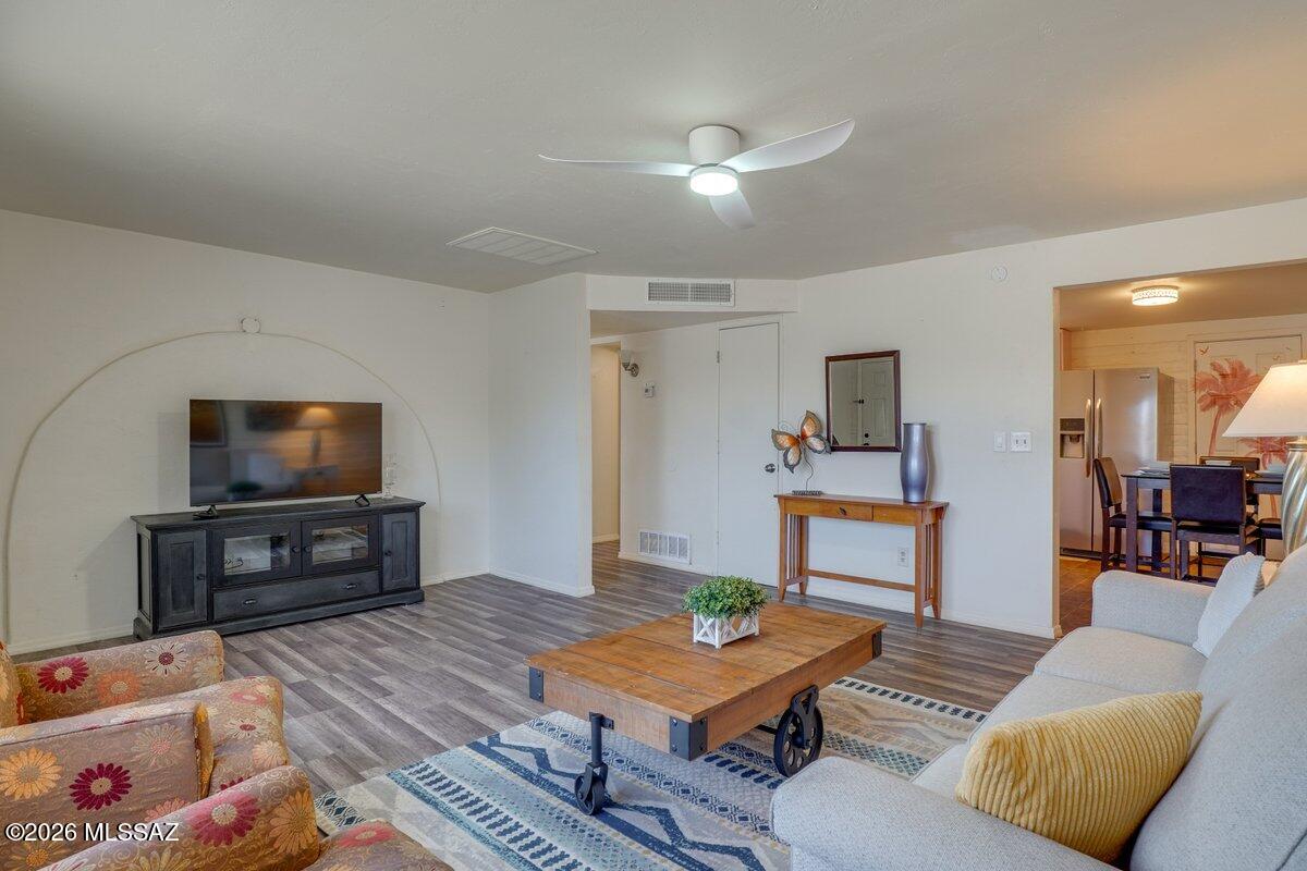 Manzanita Manor NO.4(1-94) - Residential