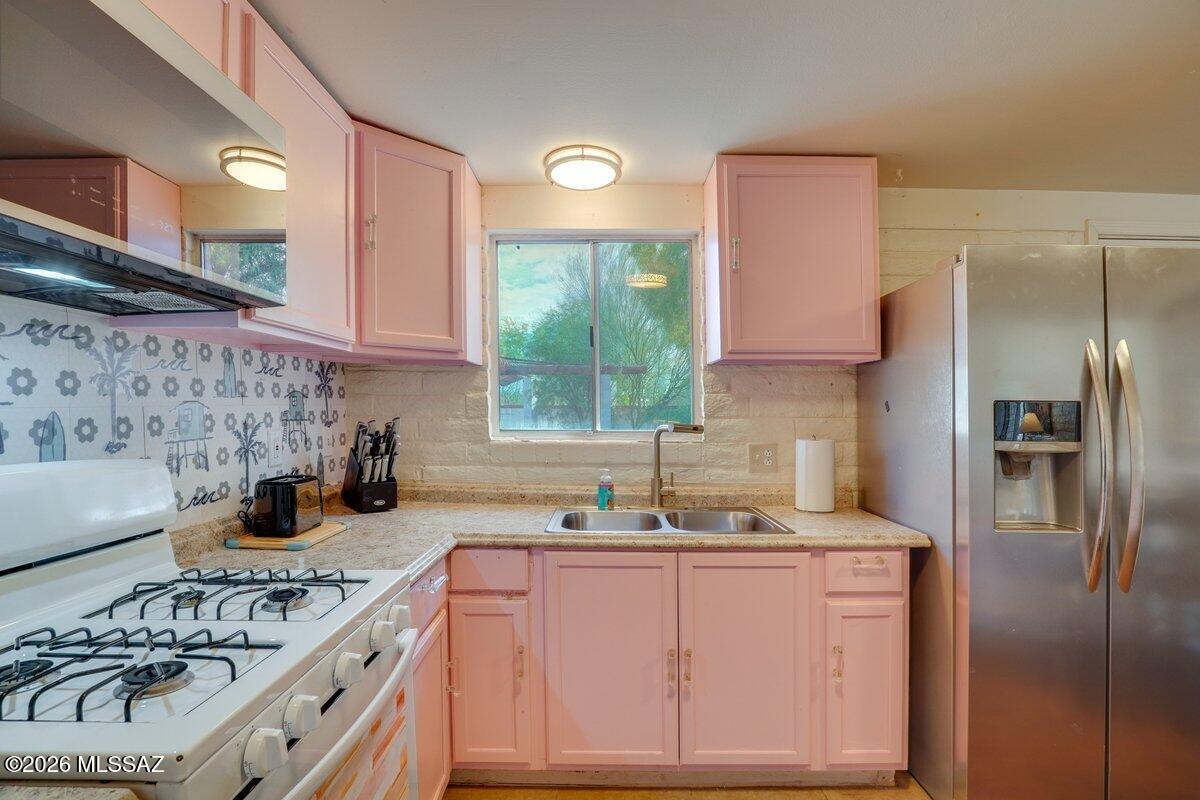 Manzanita Manor NO.4(1-94) - Residential