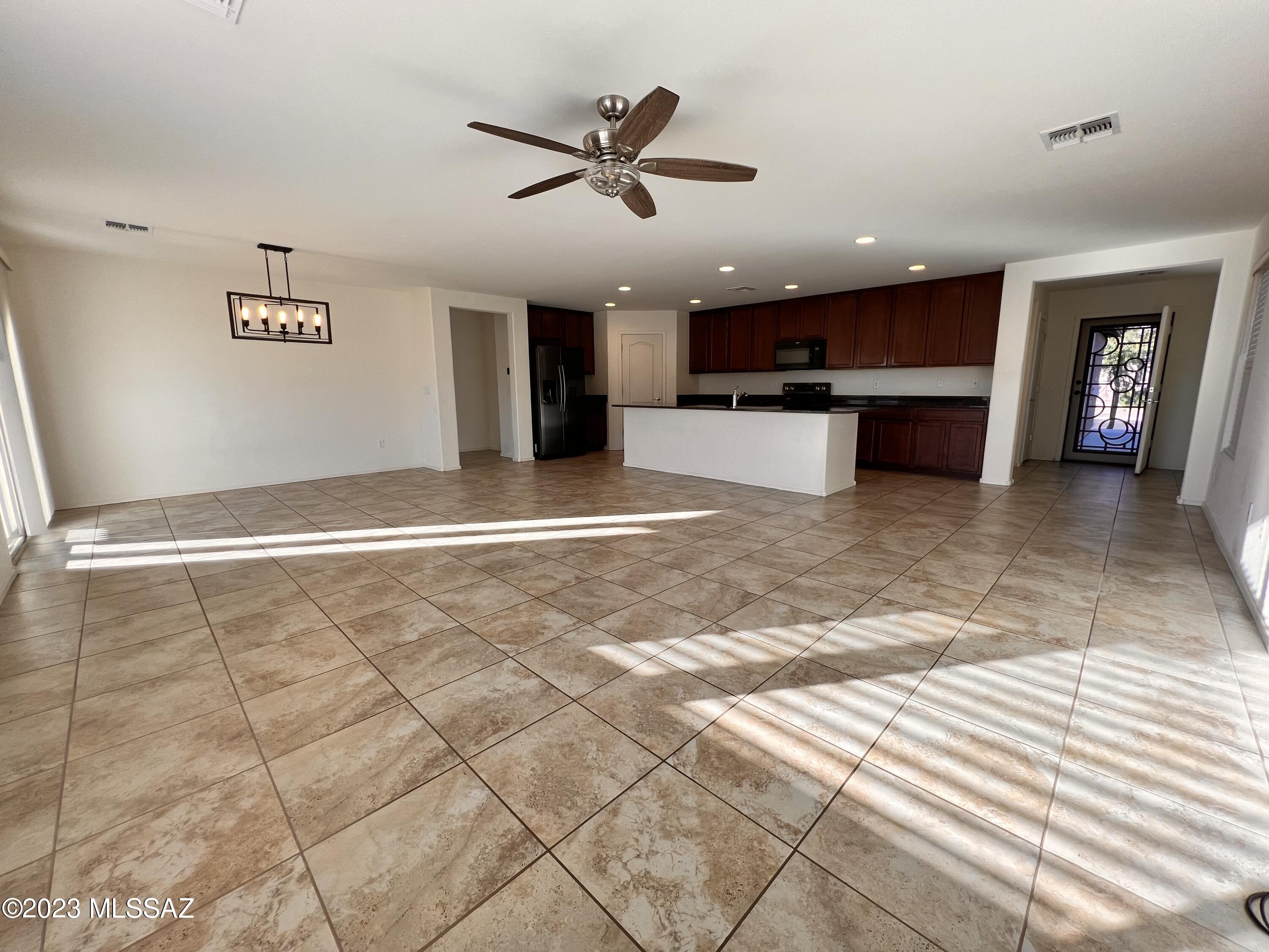Gladden Farms BLK 13-15 - Residential Lease