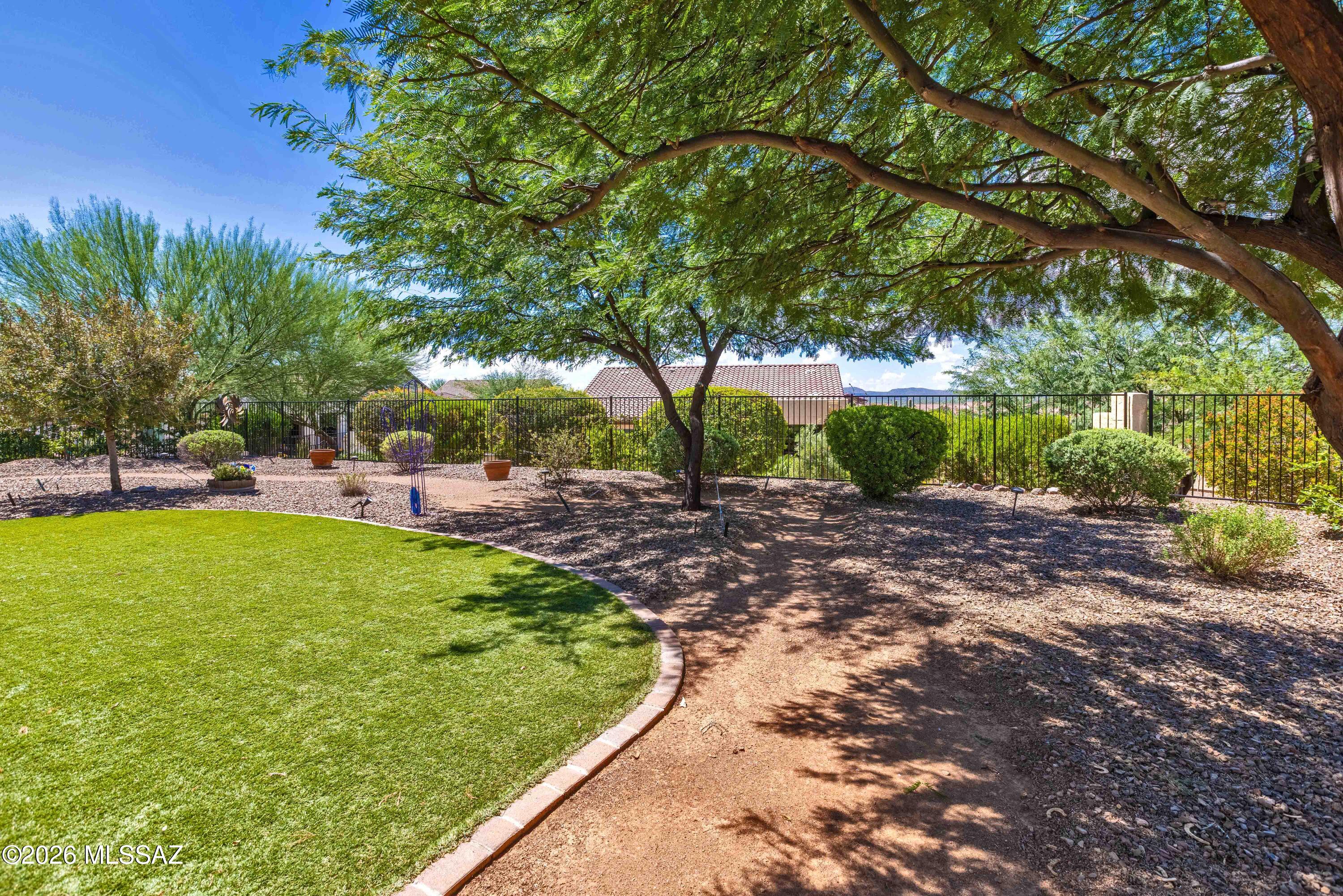Saddlebrooke Ranch - Residential
