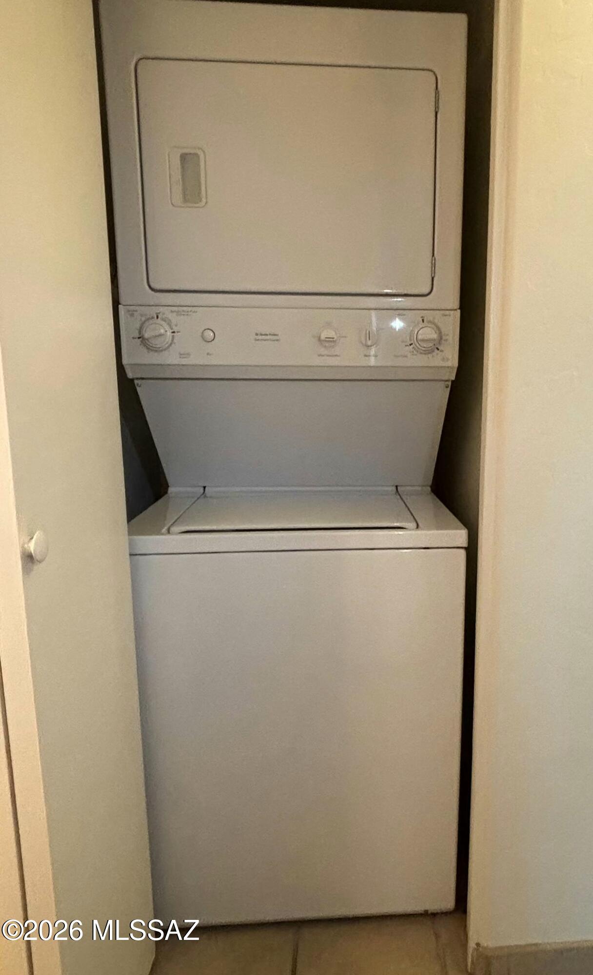 Dakotah Hills Condominium - Residential Lease