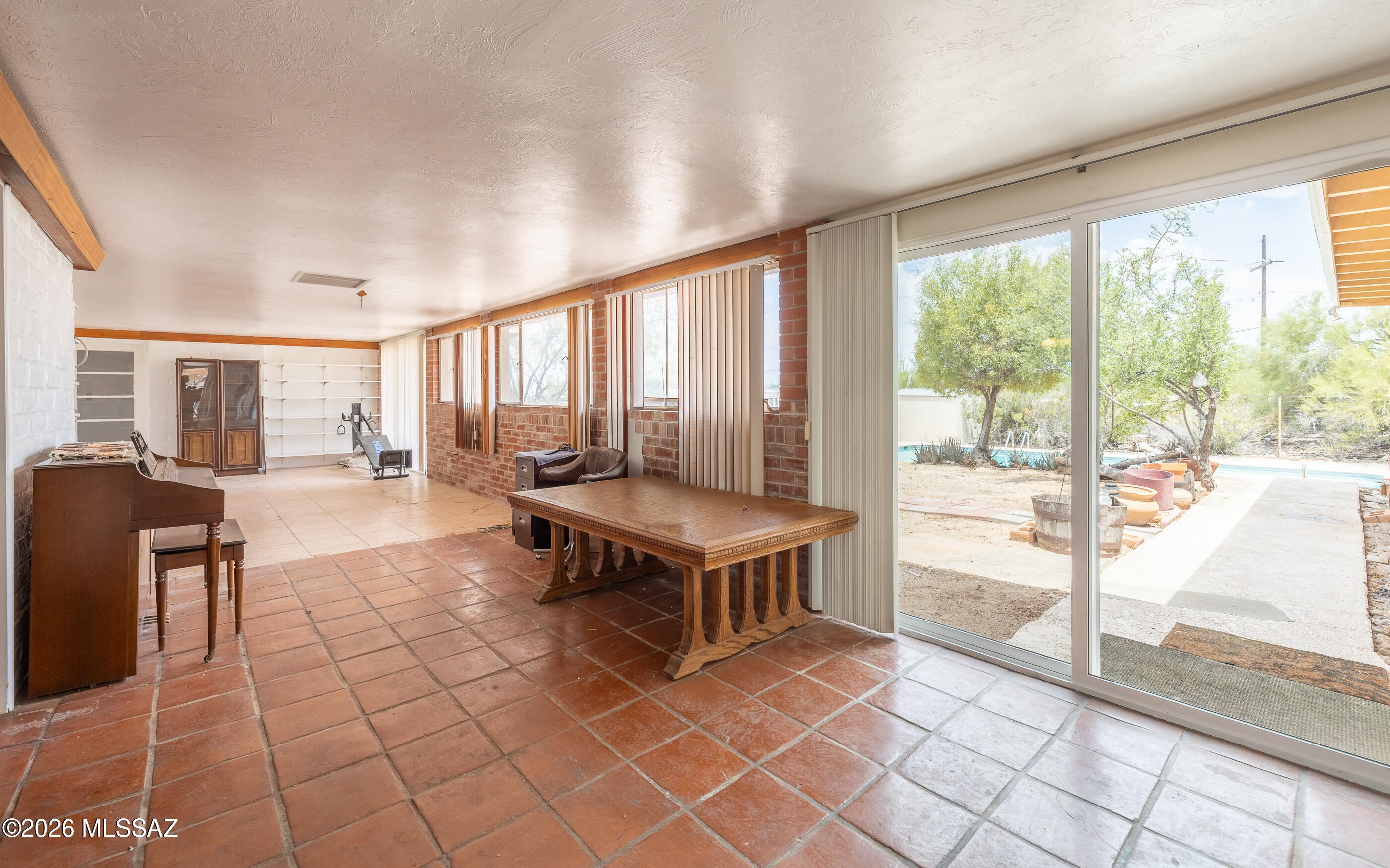 Catalina Village NO.3(1-77) - Residential