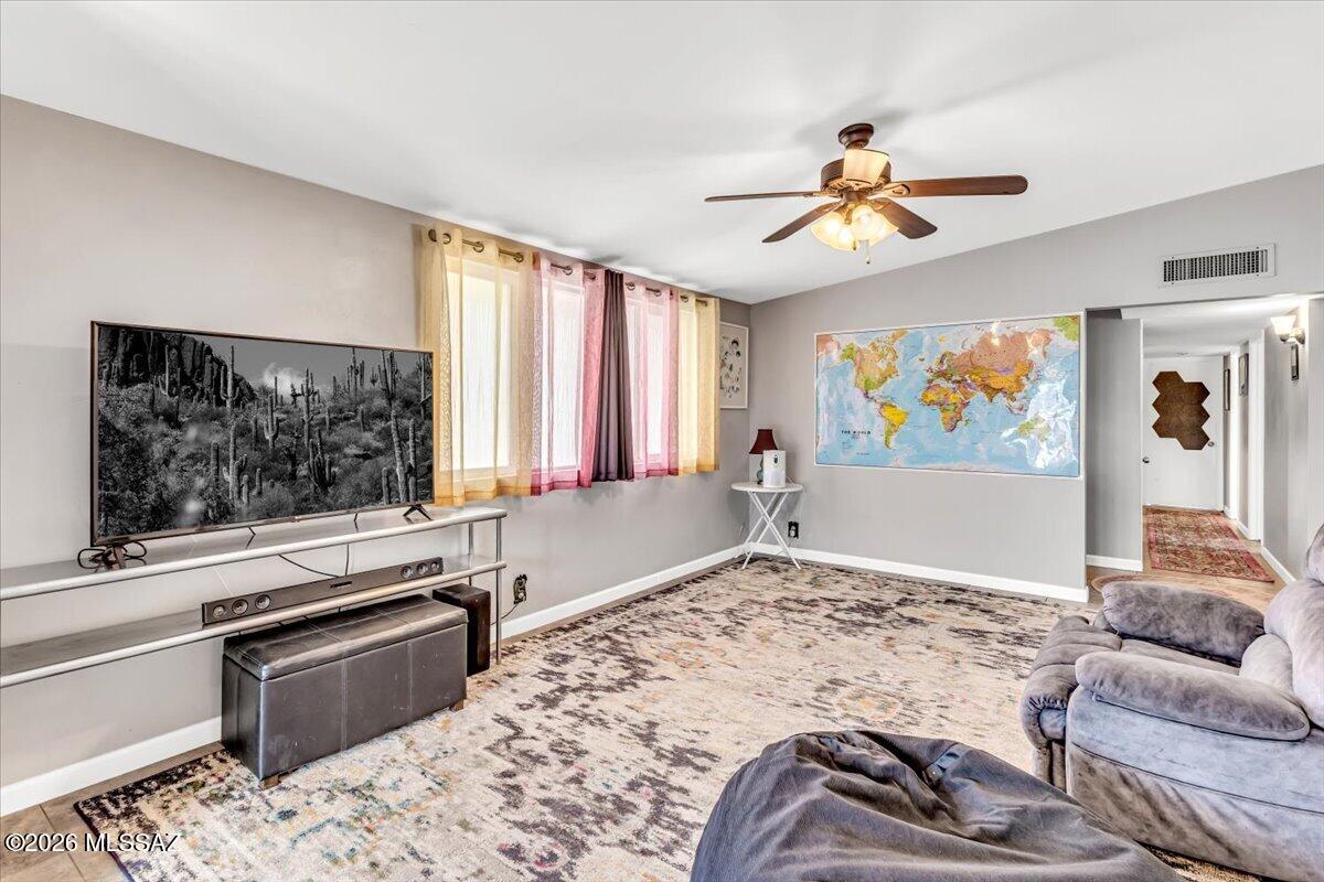 Longview Estates (194-470) - Residential