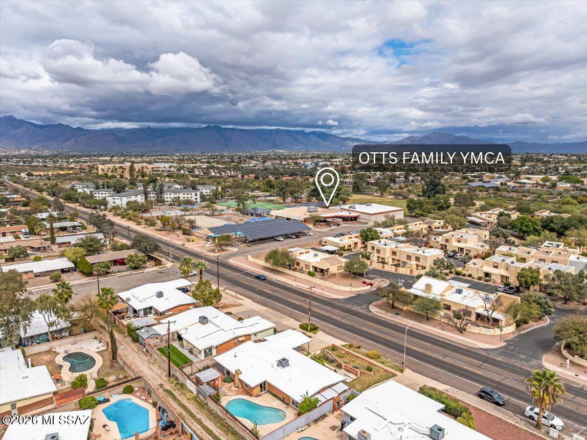 Longview Estates (194-470) - Residential