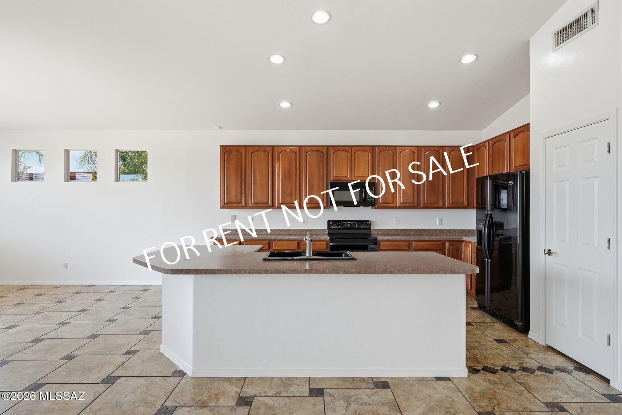 Agua Dulce (1-60) - Residential Lease