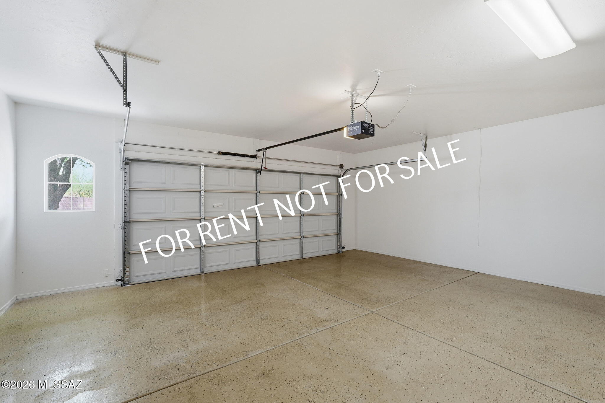 Agua Dulce (1-60) - Residential Lease
