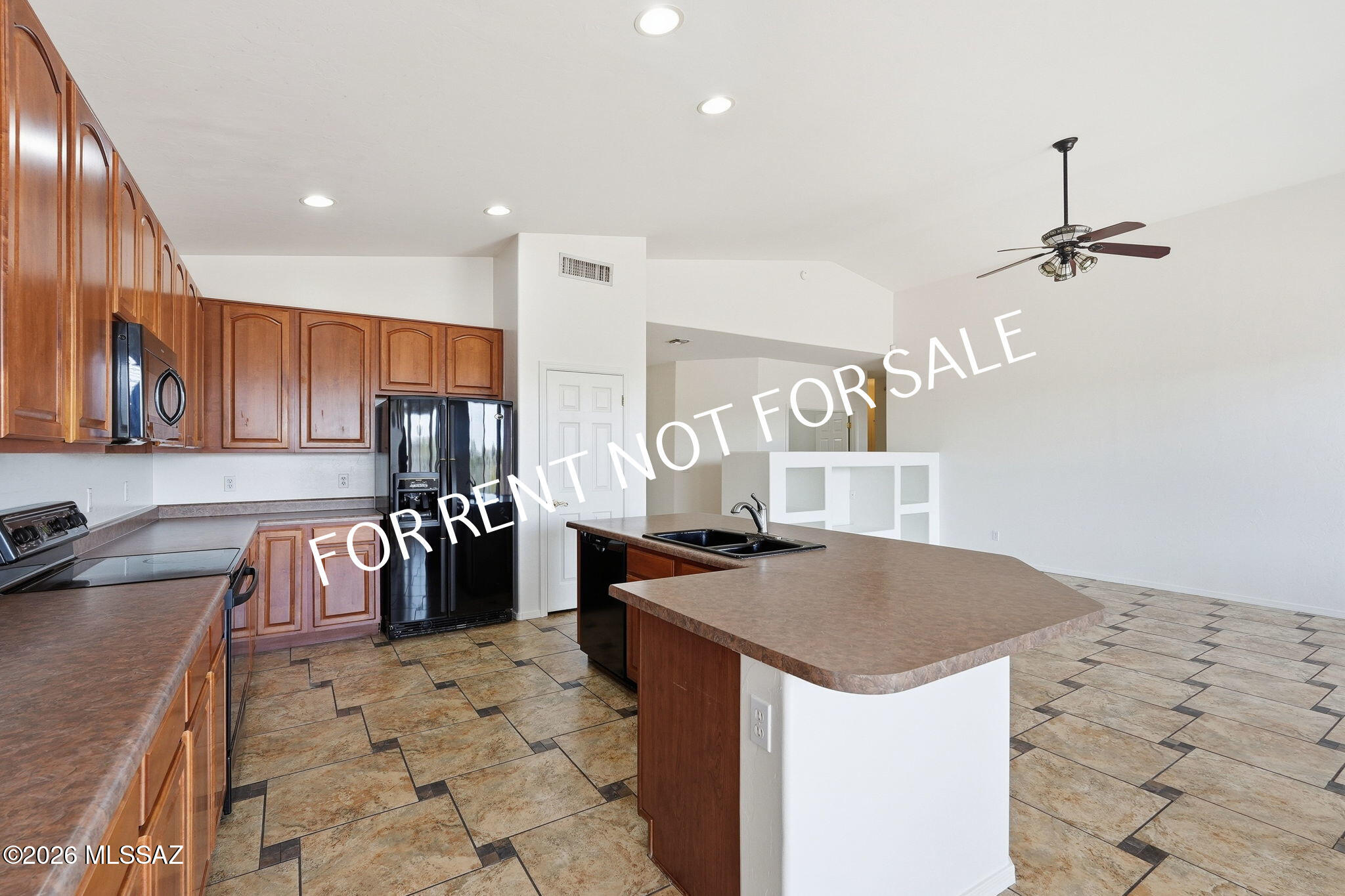 Agua Dulce (1-60) - Residential Lease