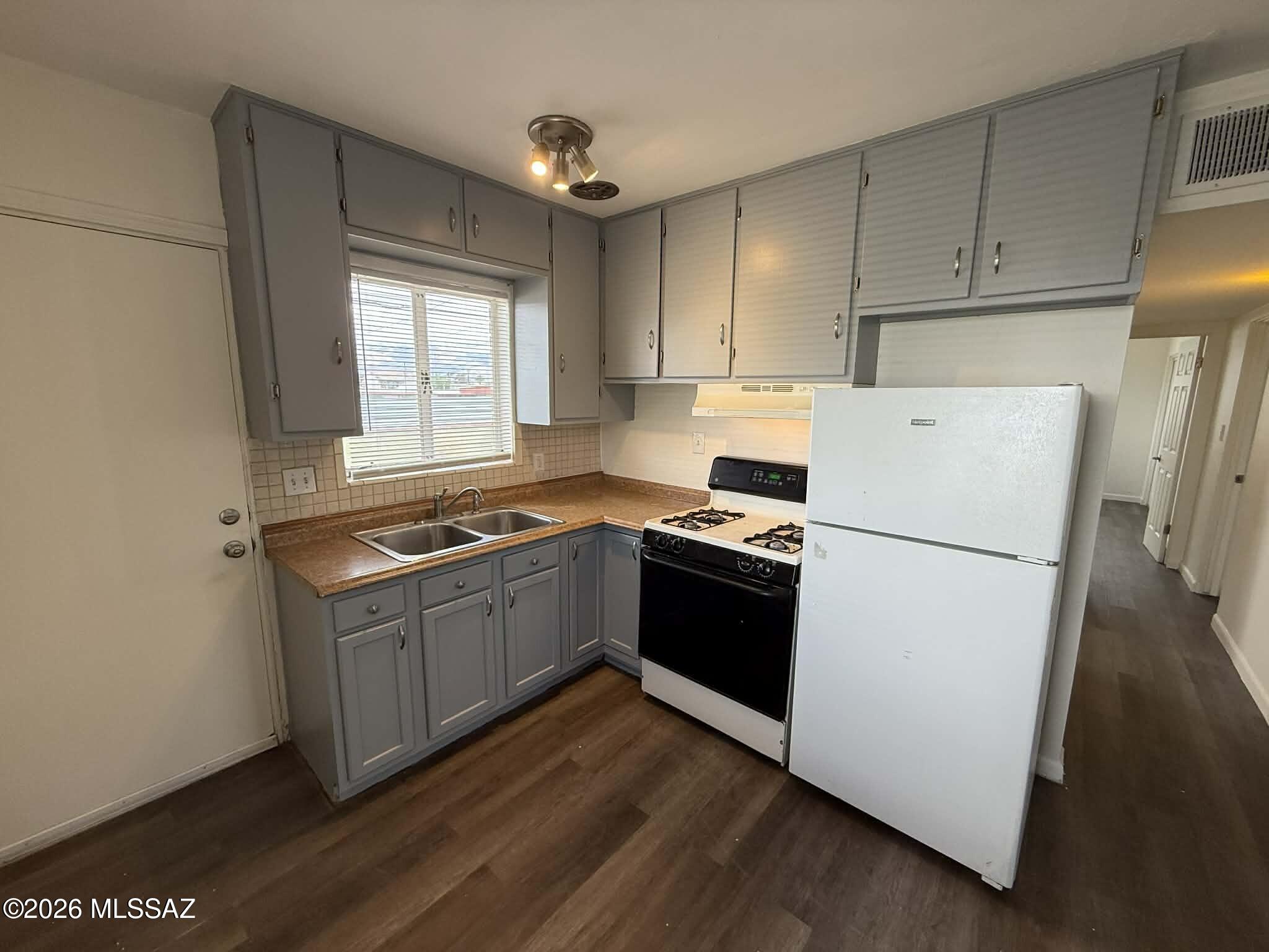 Swan Way Addition - Residential Lease