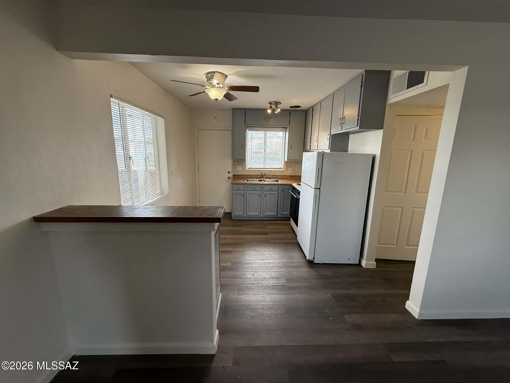Swan Way Addition - Residential Lease