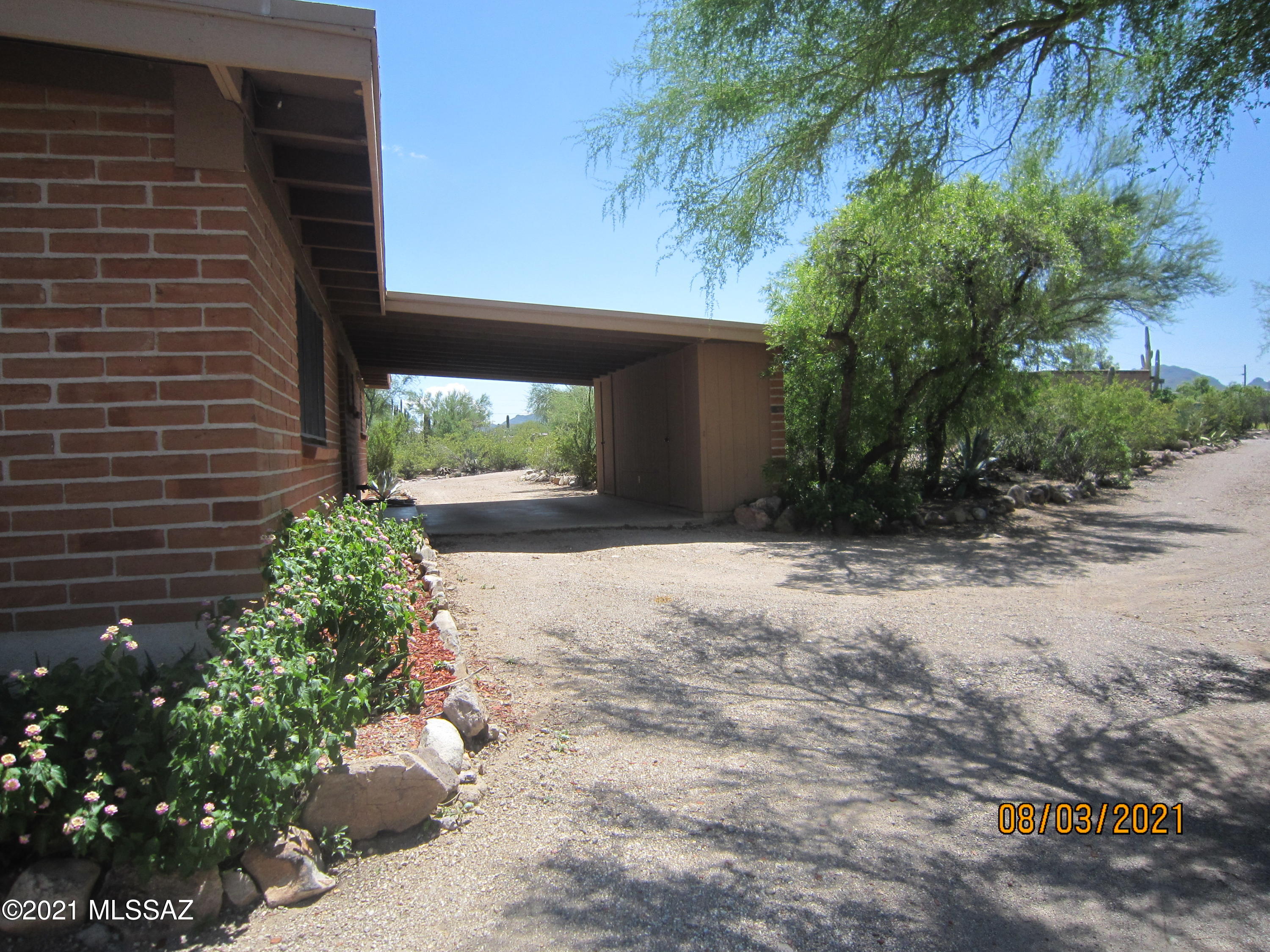 Hiawatha Hills - Residential Lease