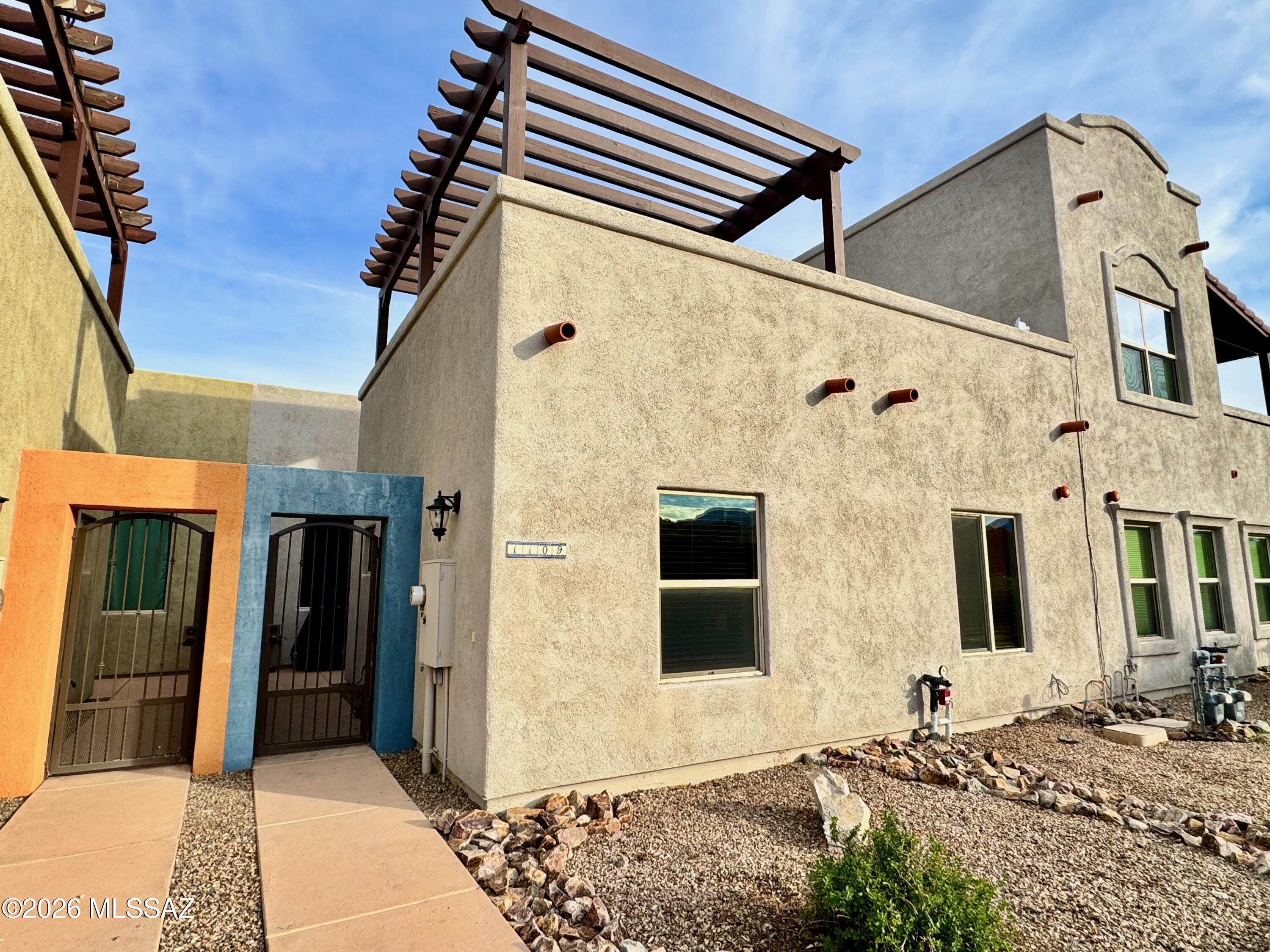 Come enjoy the Tubac lifestyle while living in this beautifully designed and well maintained Embarcadero townhome. Featuring expansive sky deck with scenic views, refined interior, granite countertops, gas fireplace, and private courtyard. Move-in with access to a resort-style pool and nearby fitness facilities, all just moments from the Historic Village of Tubac, shopping, and dining. An exceptional must-see home--tour it today and make it yours. FULLY READY FOR A NEW BUYER NOW!