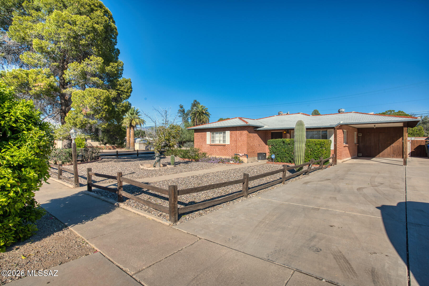 Charming and well-maintained 3-bedroom, 2-bath home, ideally located in a perfect central location close to shopping, dining, and everyday conveniences. This inviting home features a spacious layout with a versatile extra room that can easily serve as a home office, guest room, or hobby space.
The nice-size kitchen offers abundant cabinet storage and plenty of room for meal prep and gathering. Situated on a desirable corner lot, the property boasts a huge backyard with endless possibilities for entertaining, gardening, or relaxing. Enjoy outdoor living under the covered patio, beautifully finished with classic brick pavers-perfect for weekend barbecues. With its great location, flexible living spaces, and generous outdoor area, this home is full of charm and ready for its new owner.