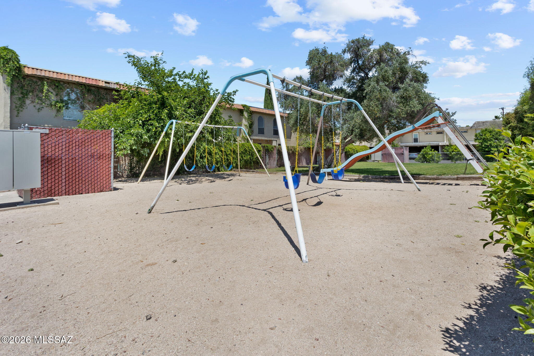 Valle Cereza (1-59) - Residential