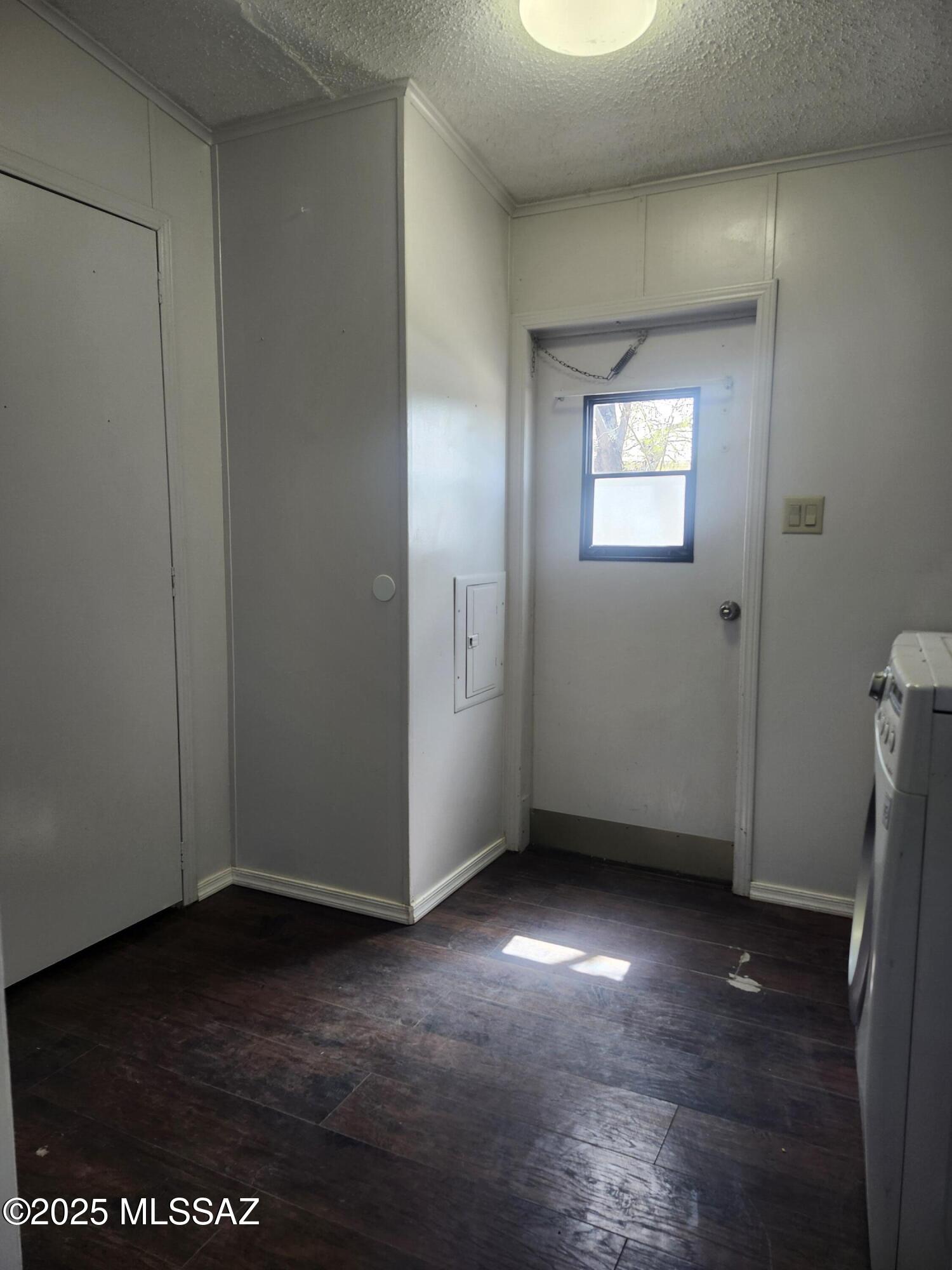 Desert View Est Amd - Residential Lease