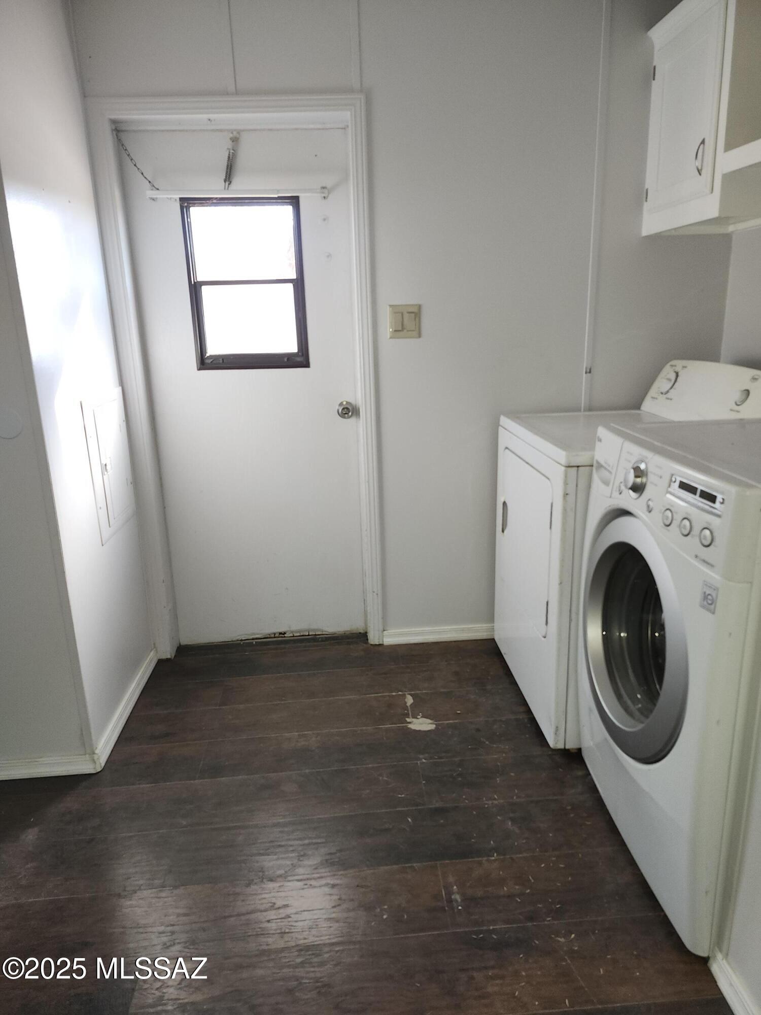 Desert View Est Amd - Residential Lease