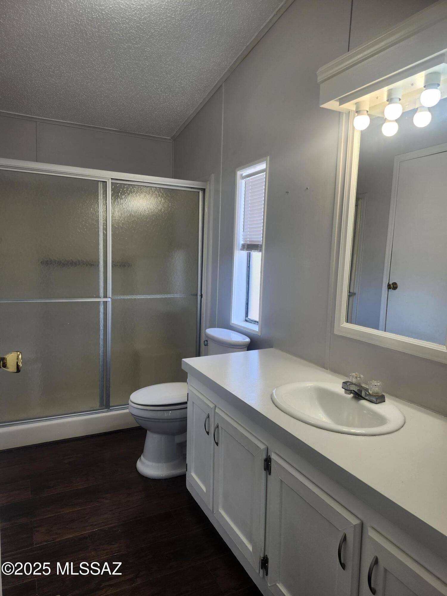 Desert View Est Amd - Residential Lease